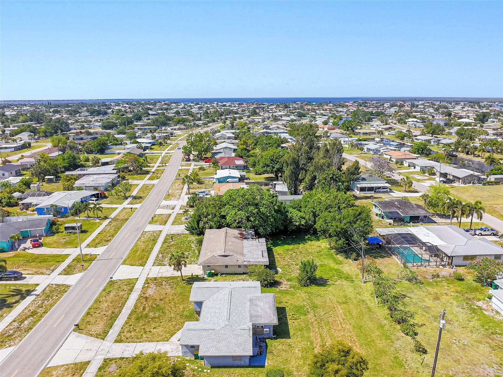 3559 HARBOR BLVD, PORT CHARLOTTE, FL, 33952