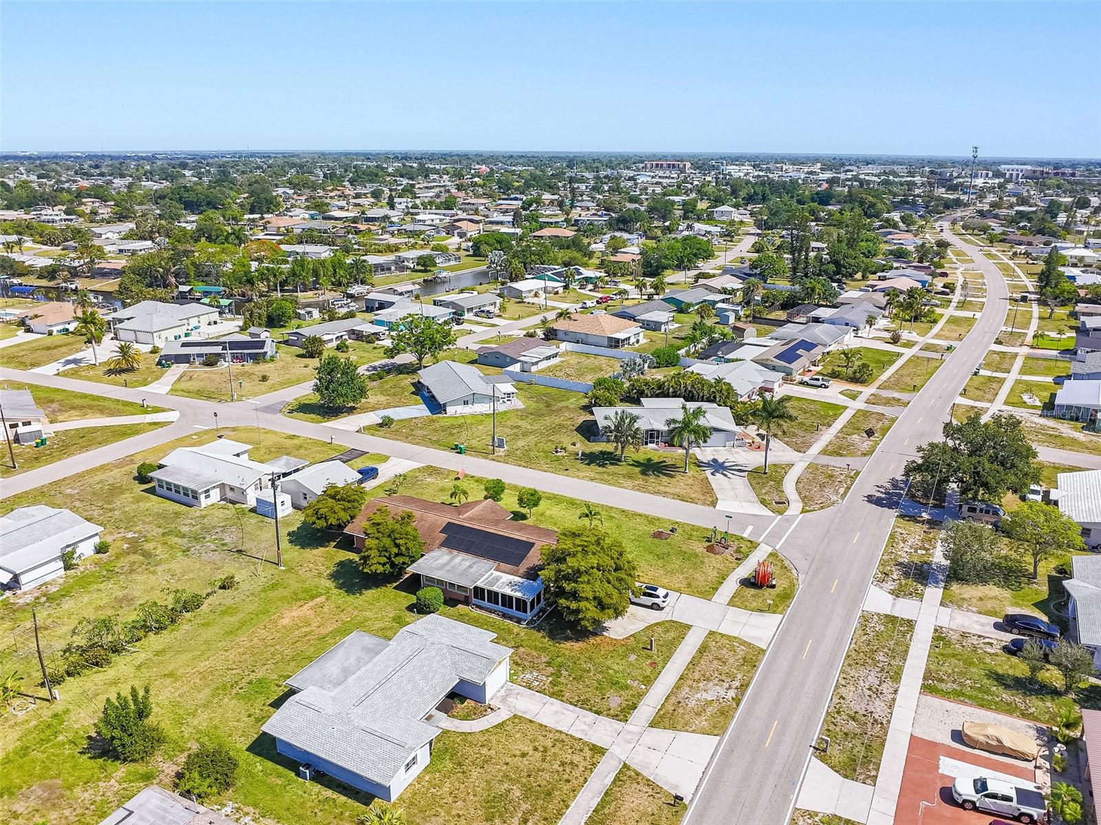 3559 HARBOR BLVD, PORT CHARLOTTE, FL, 33952