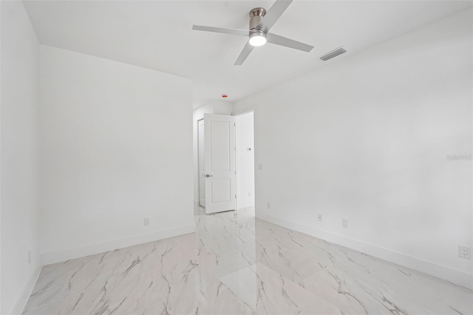 17165 FALLKIRK AVE, PORT CHARLOTTE, FL, 33954