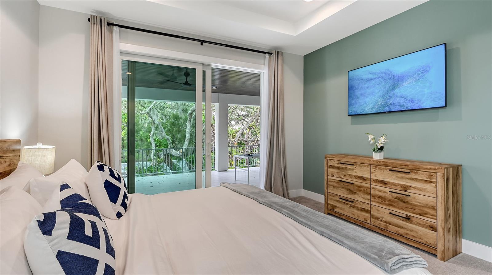 1537 SIESTA DR, SARASOTA, FL, 34239