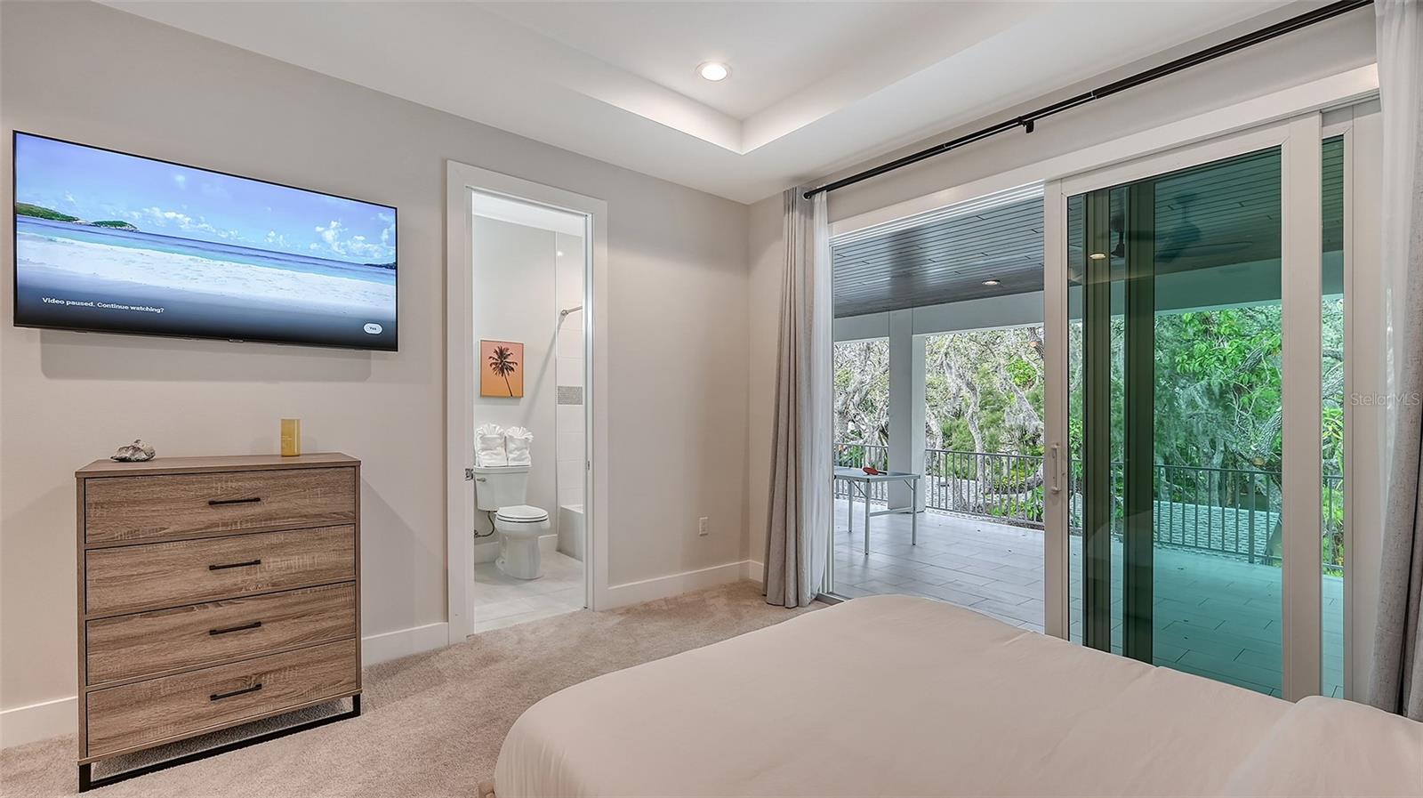 1537 SIESTA DR, SARASOTA, FL, 34239
