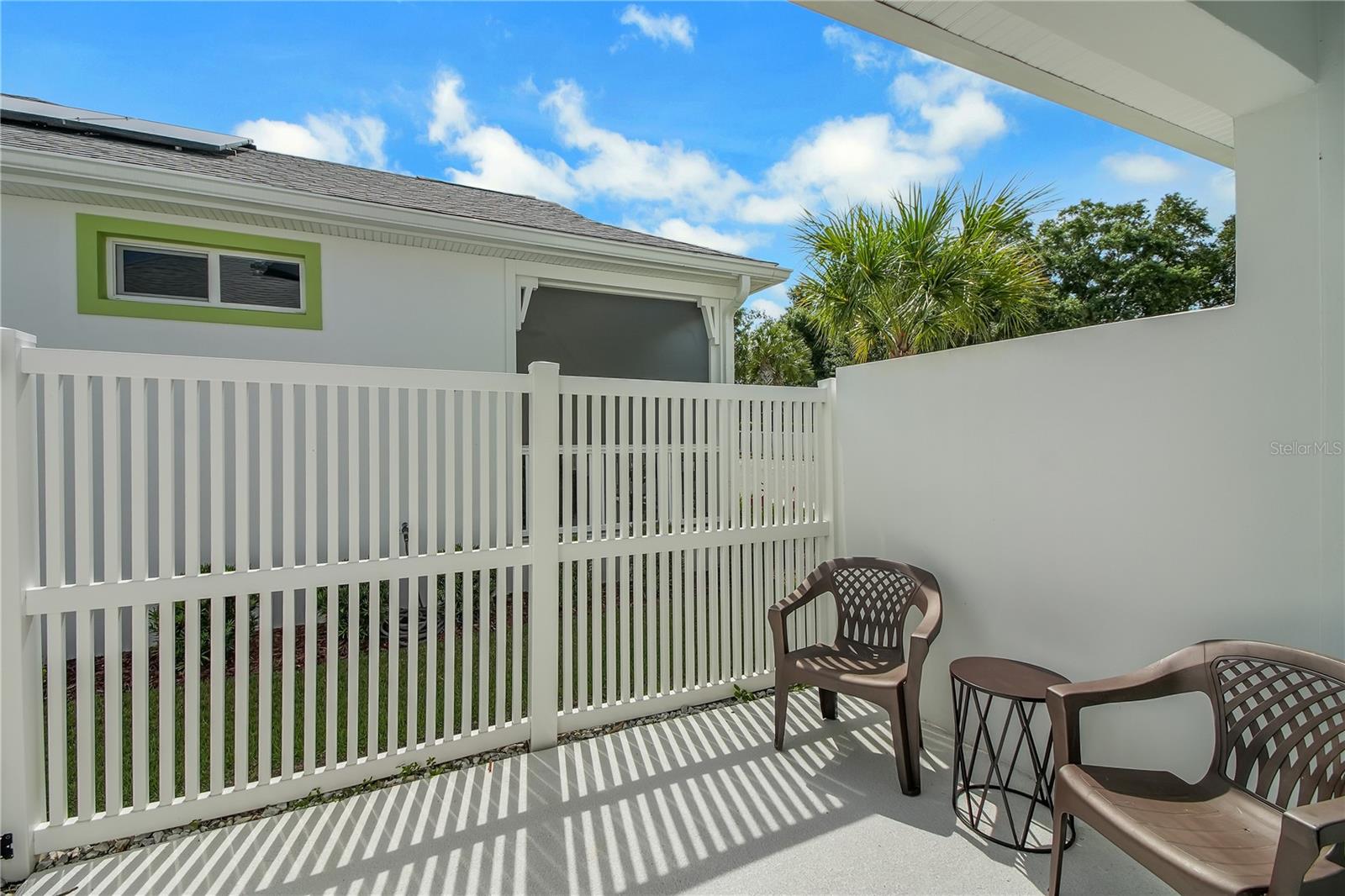 357 CONCH KEY LN, LADY LAKE, FL, 32159