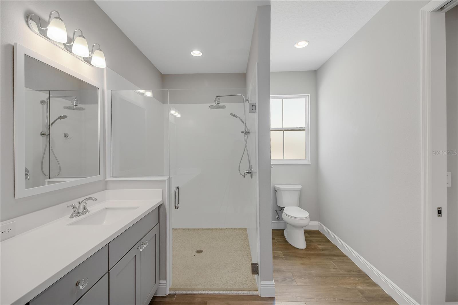 357 CONCH KEY LN, LADY LAKE, FL, 32159