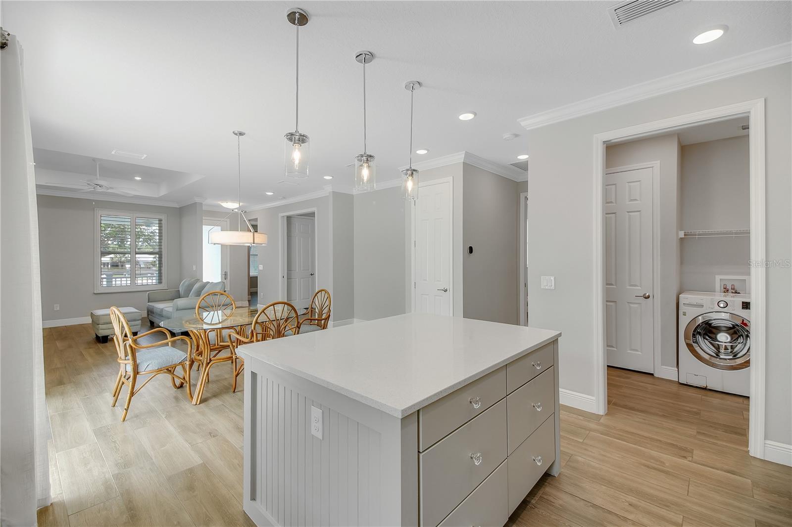 357 CONCH KEY LN, LADY LAKE, FL, 32159