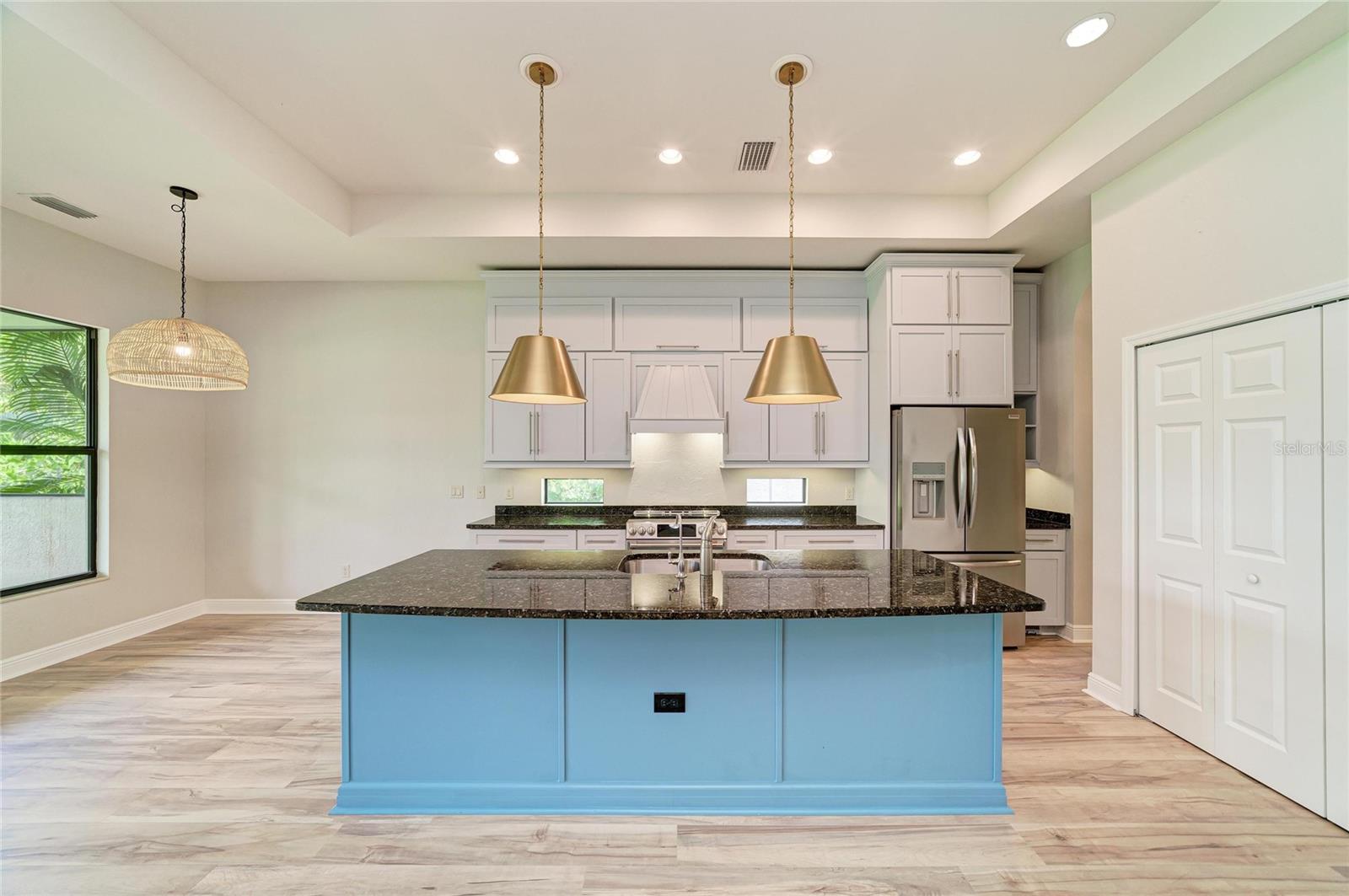 5819 TITLE ROW DR, BRADENTON, FL, 34210