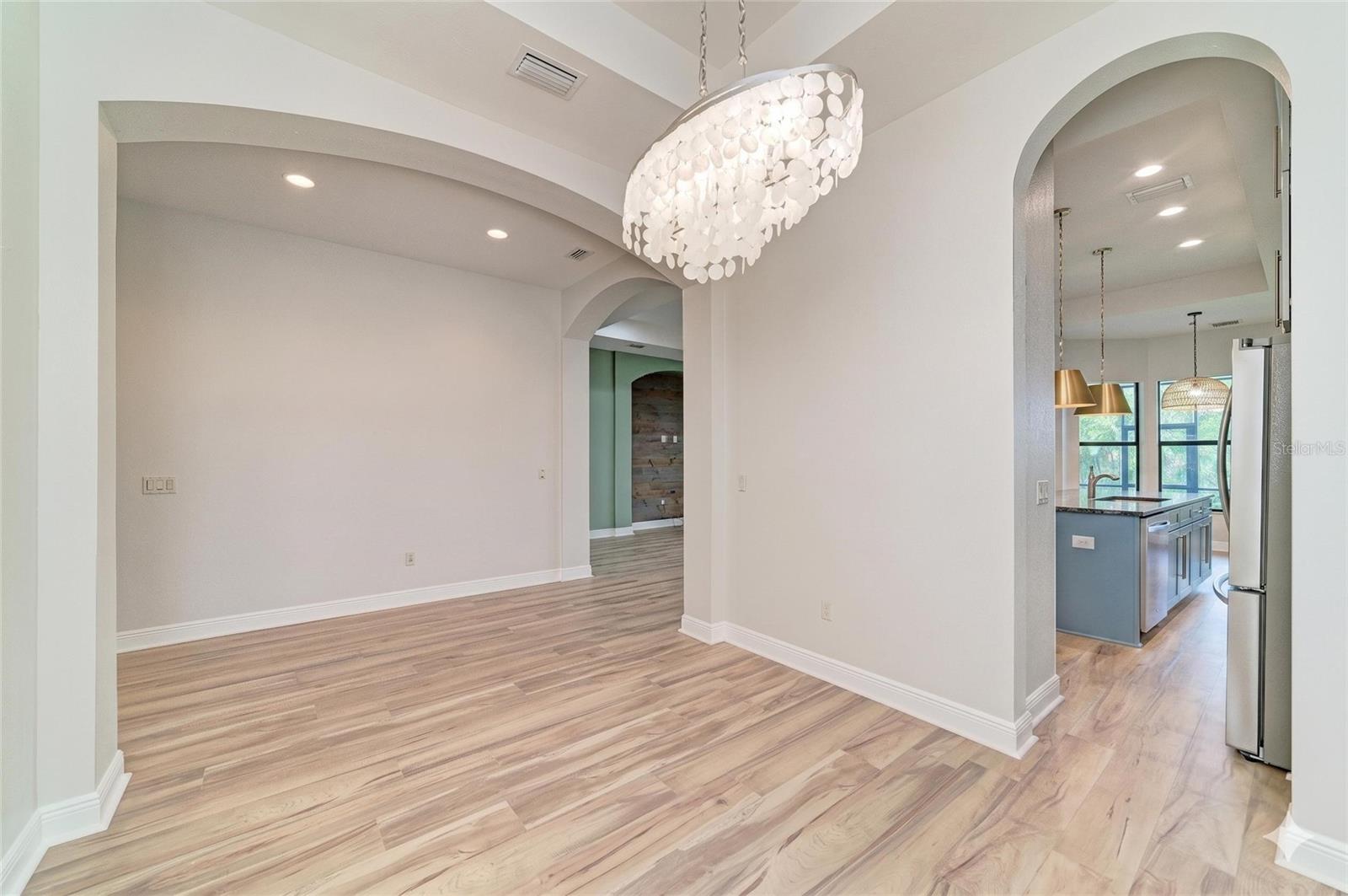 5819 TITLE ROW DR, BRADENTON, FL, 34210