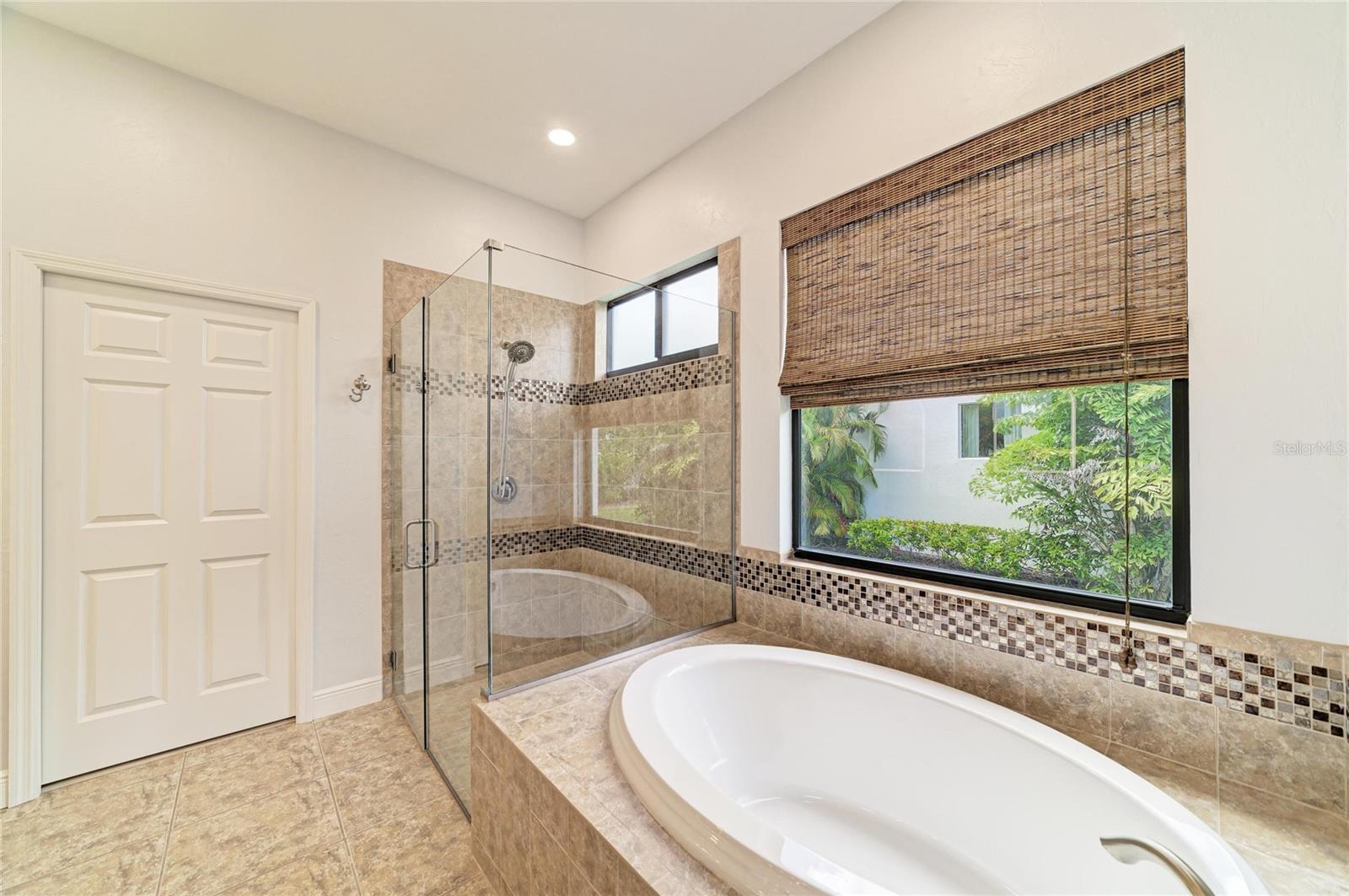5819 TITLE ROW DR, BRADENTON, FL, 34210