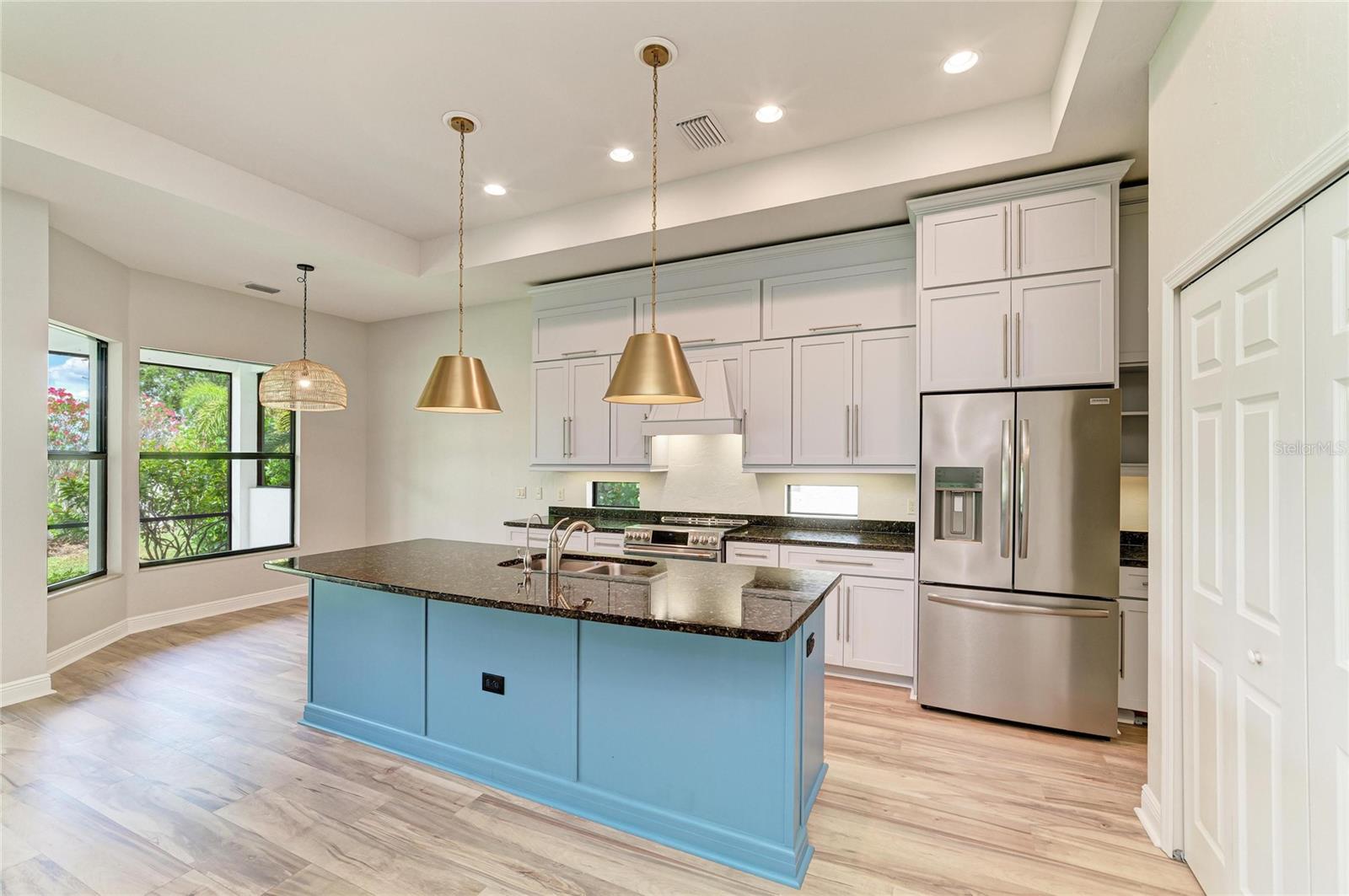 5819 TITLE ROW DR, BRADENTON, FL, 34210