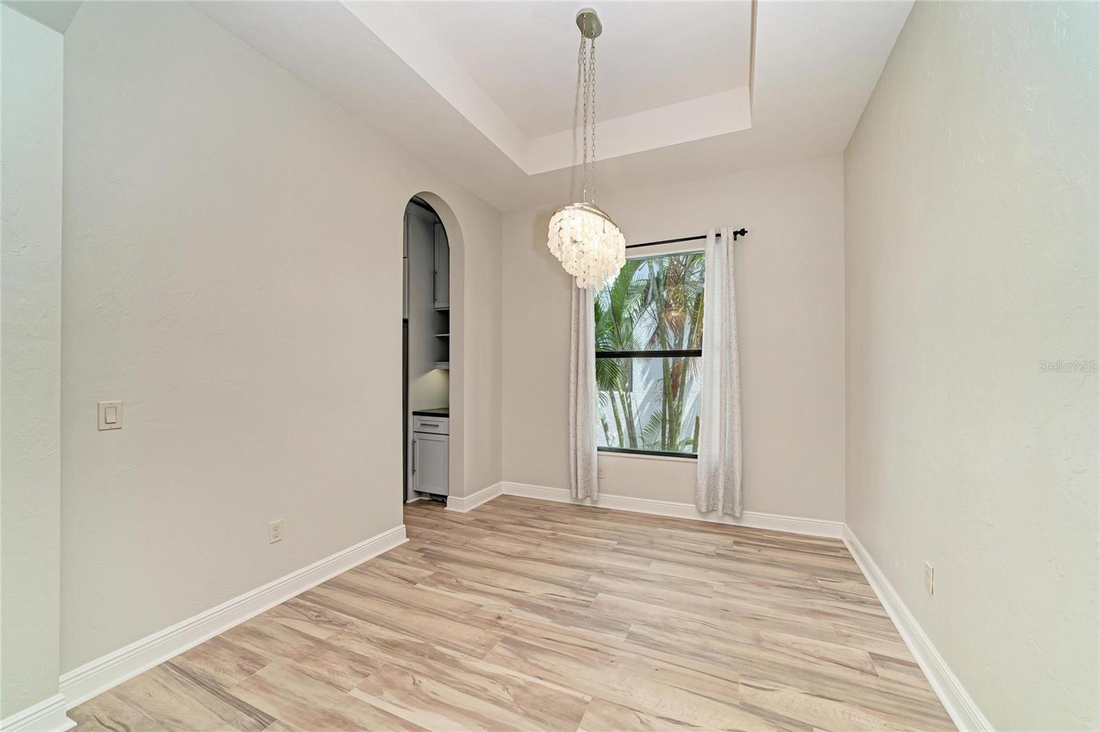5819 TITLE ROW DR, BRADENTON, FL, 34210