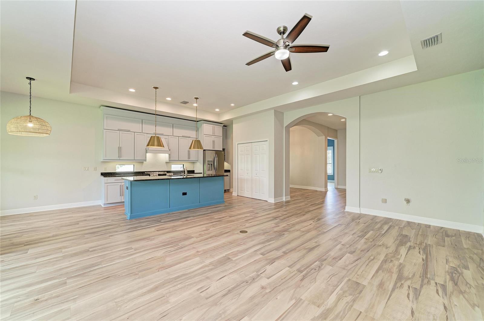5819 TITLE ROW DR, BRADENTON, FL, 34210