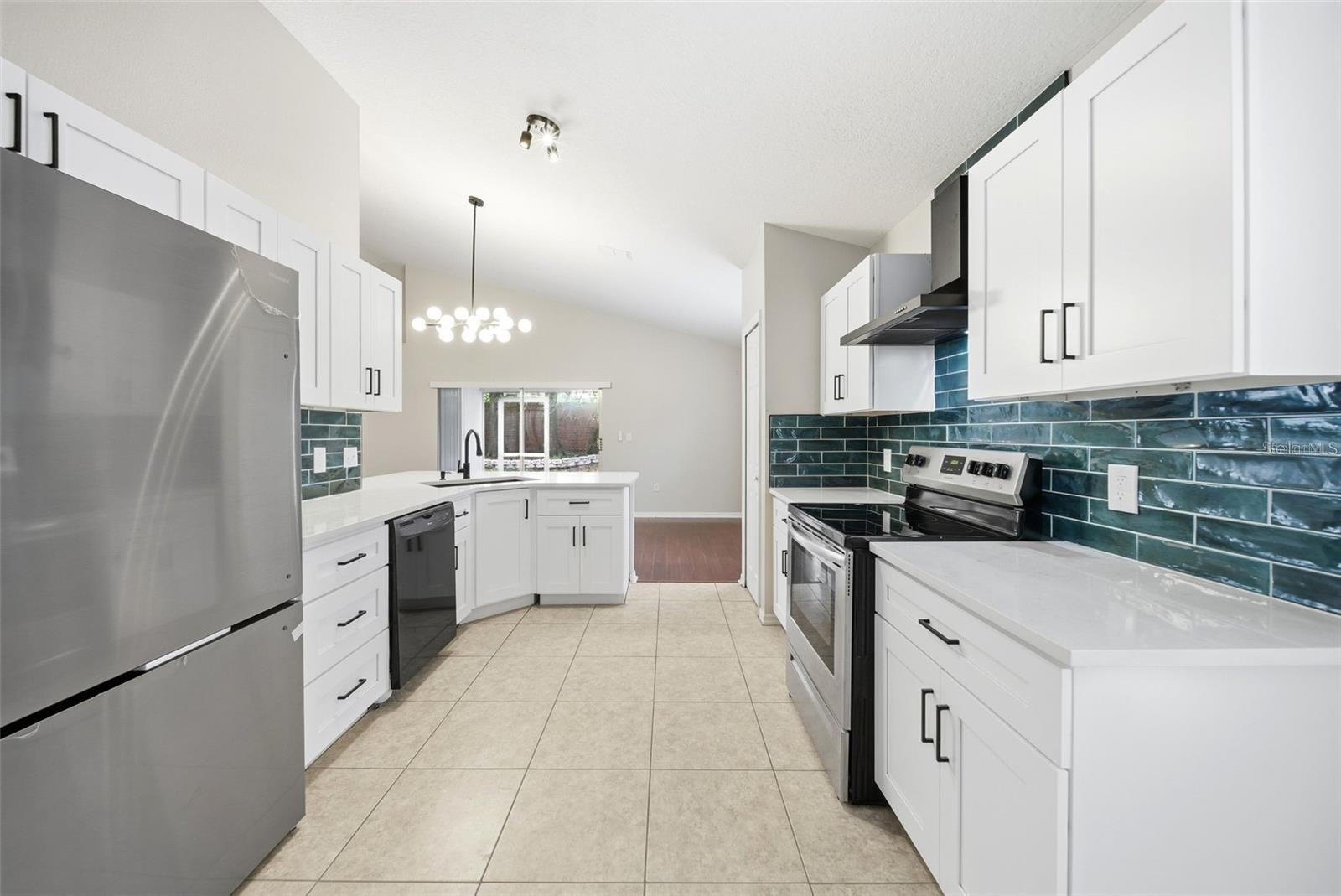 245 HOLLINGSHEAD LOOP, DAVENPORT, FL, 33896
