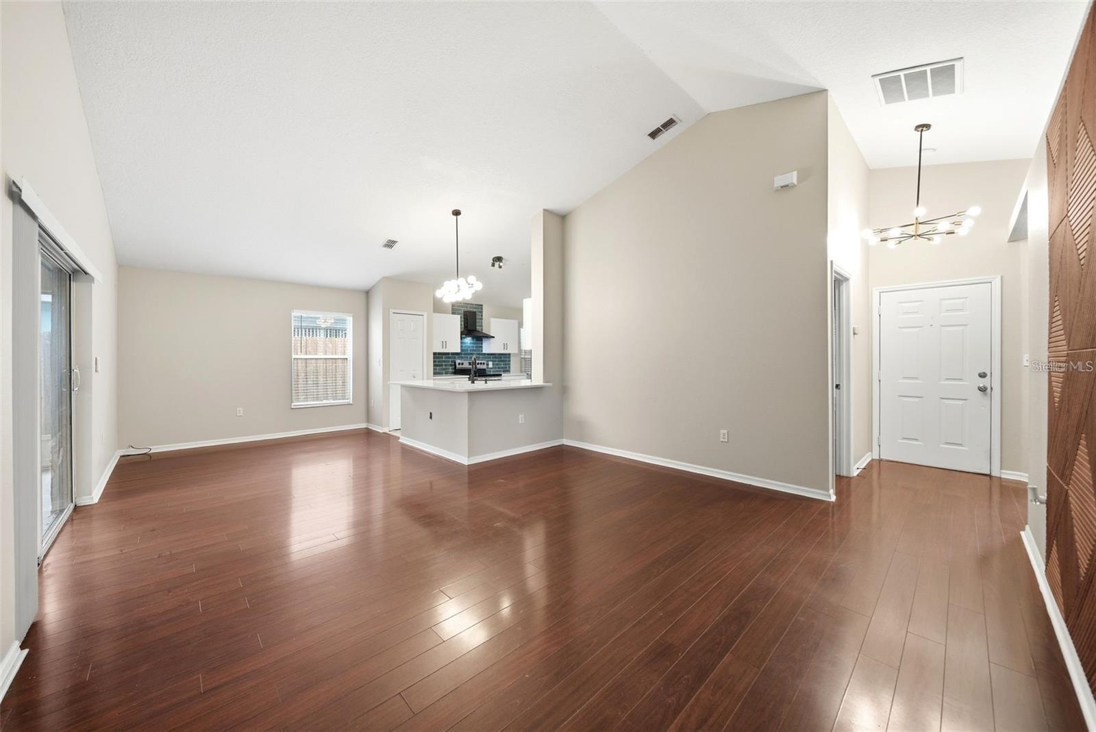 245 HOLLINGSHEAD LOOP, DAVENPORT, FL, 33896