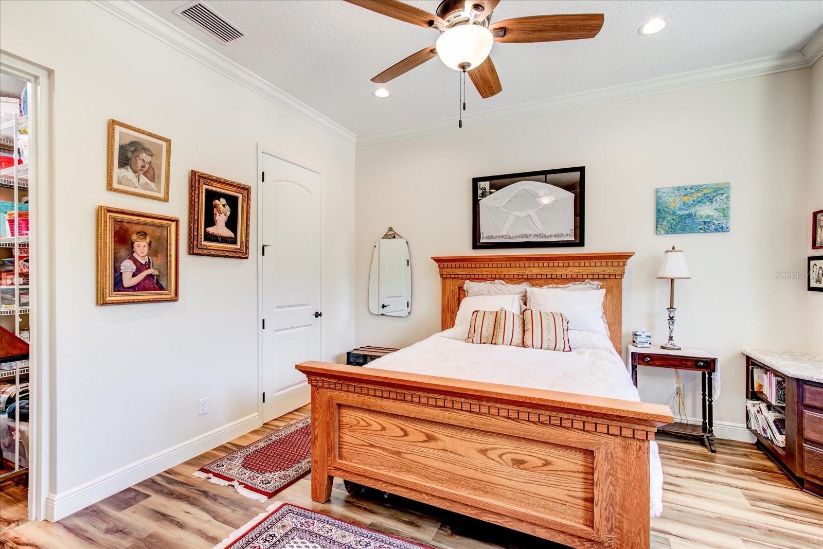 26301 AVENIDA LAS COLINAS, HOWEY IN THE HILLS, FL, 34737