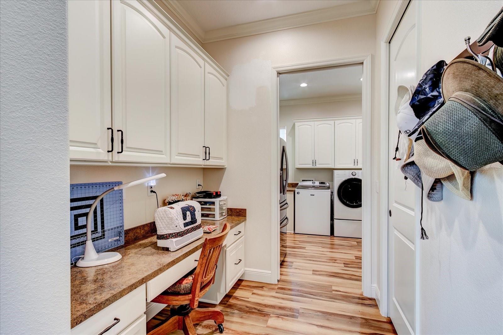 26301 AVENIDA LAS COLINAS, HOWEY IN THE HILLS, FL, 34737