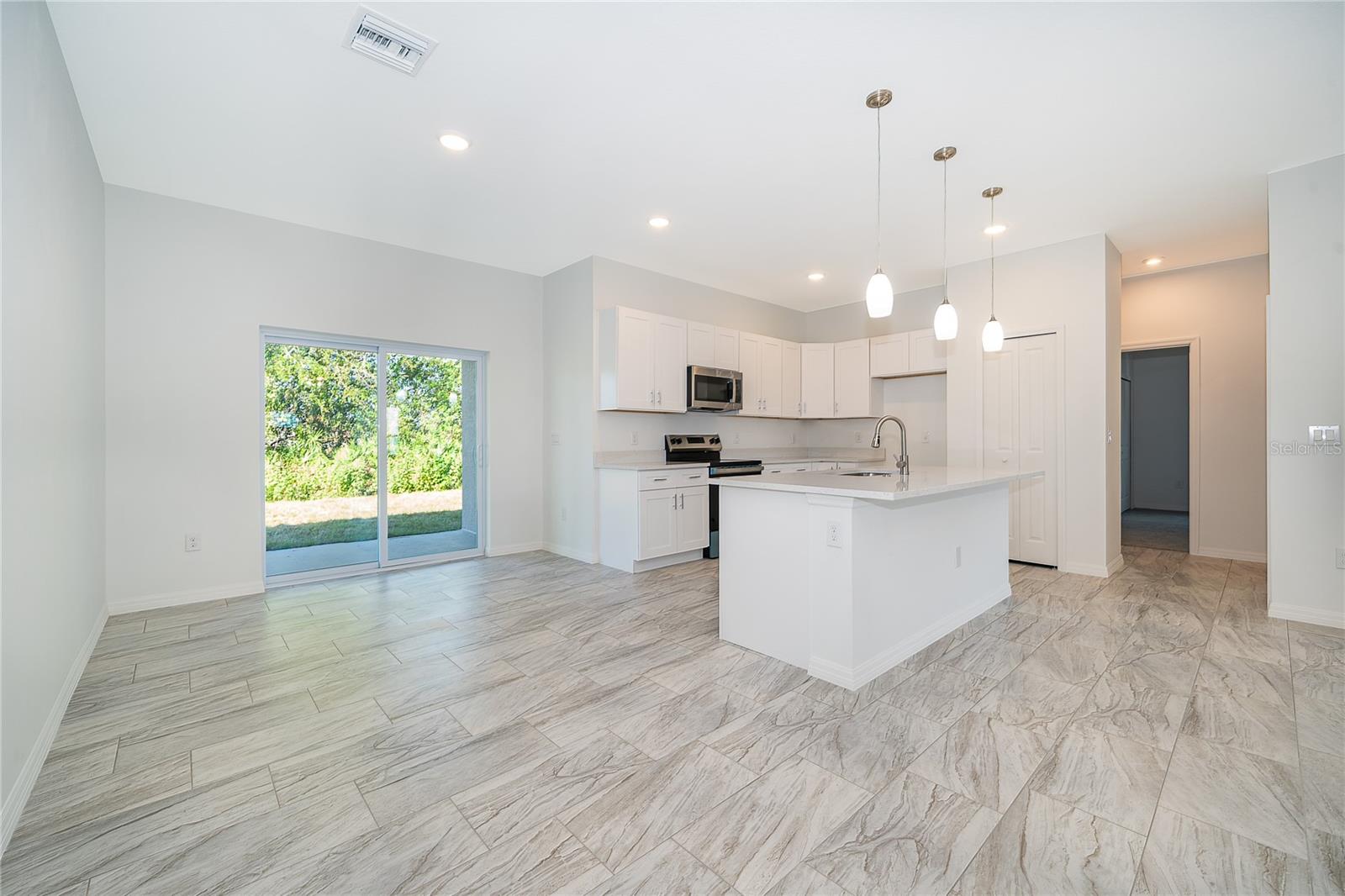 600 ROSARO CT, KISSIMMEE, FL, 34758
