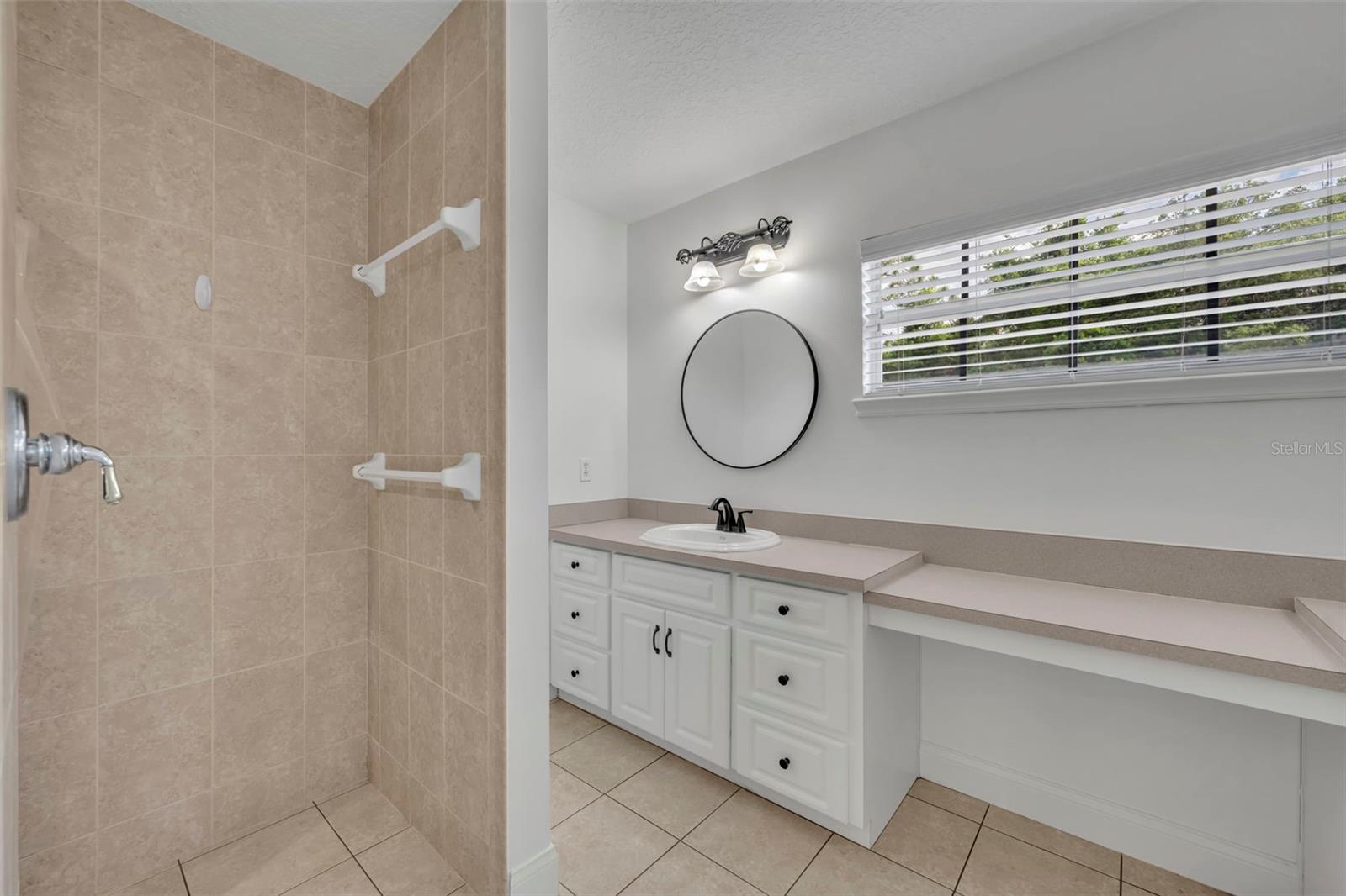 1717 W KELLY PARK RD, APOPKA, FL, 32712