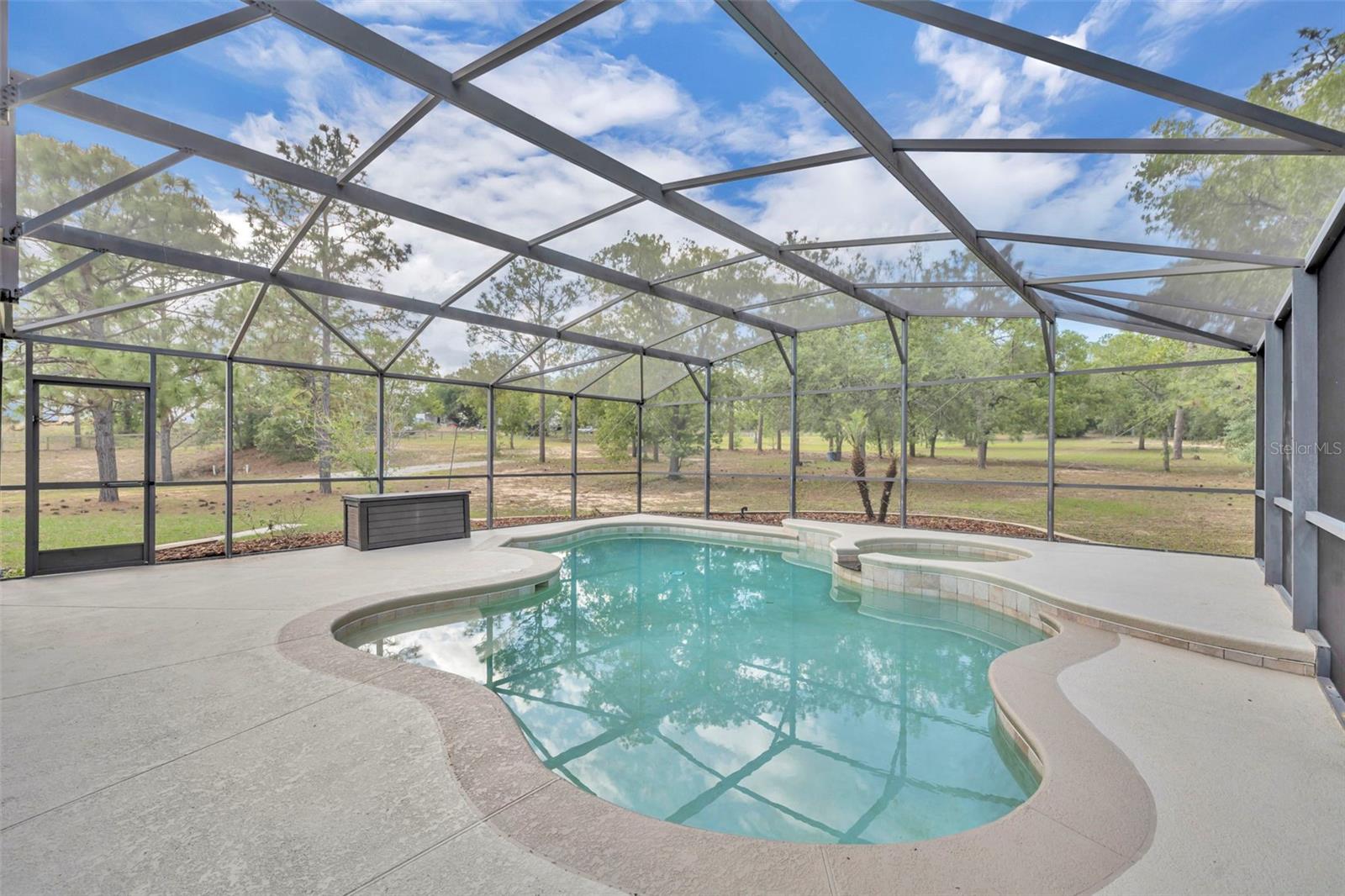 1717 W KELLY PARK RD, APOPKA, FL, 32712