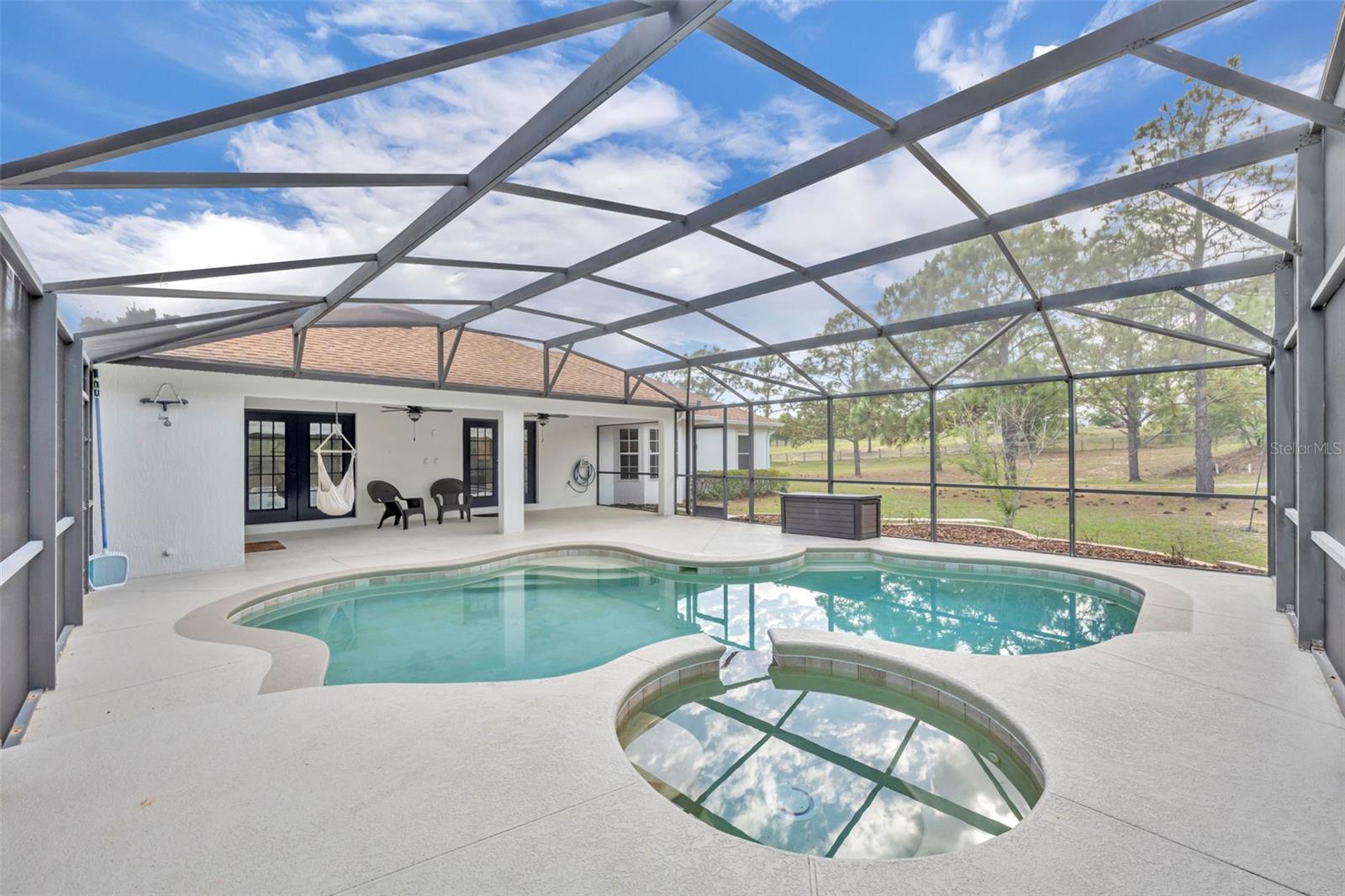1717 W KELLY PARK RD, APOPKA, FL, 32712