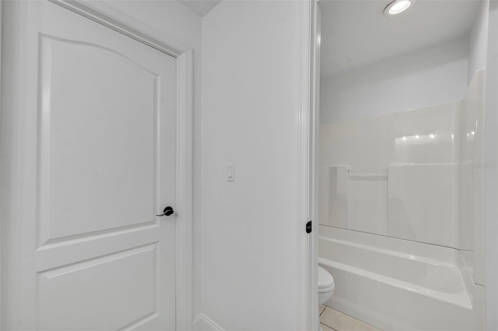 1717 W KELLY PARK RD, APOPKA, FL, 32712