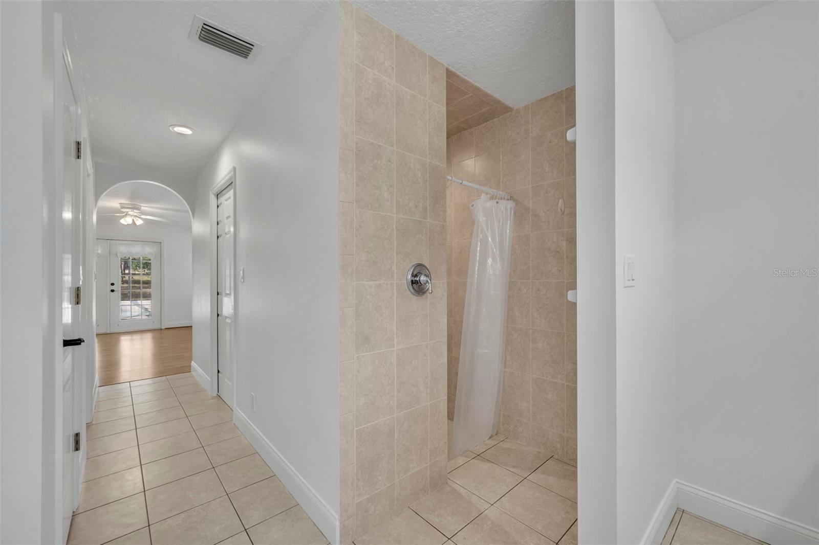 1717 W KELLY PARK RD, APOPKA, FL, 32712