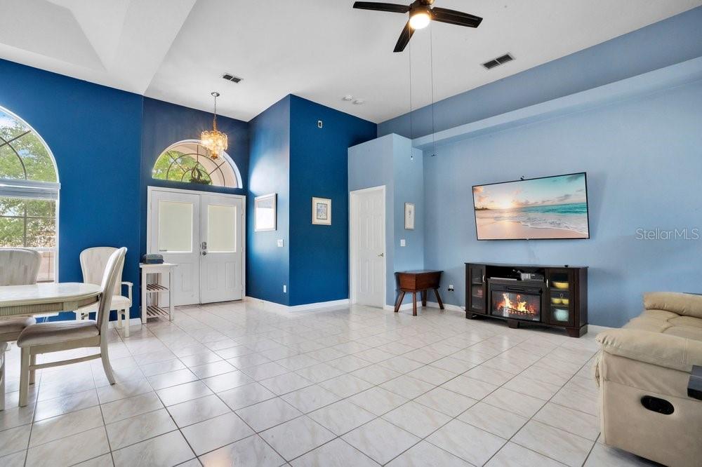 8618 TERRACE PINES CT, ORLANDO, FL, 32836