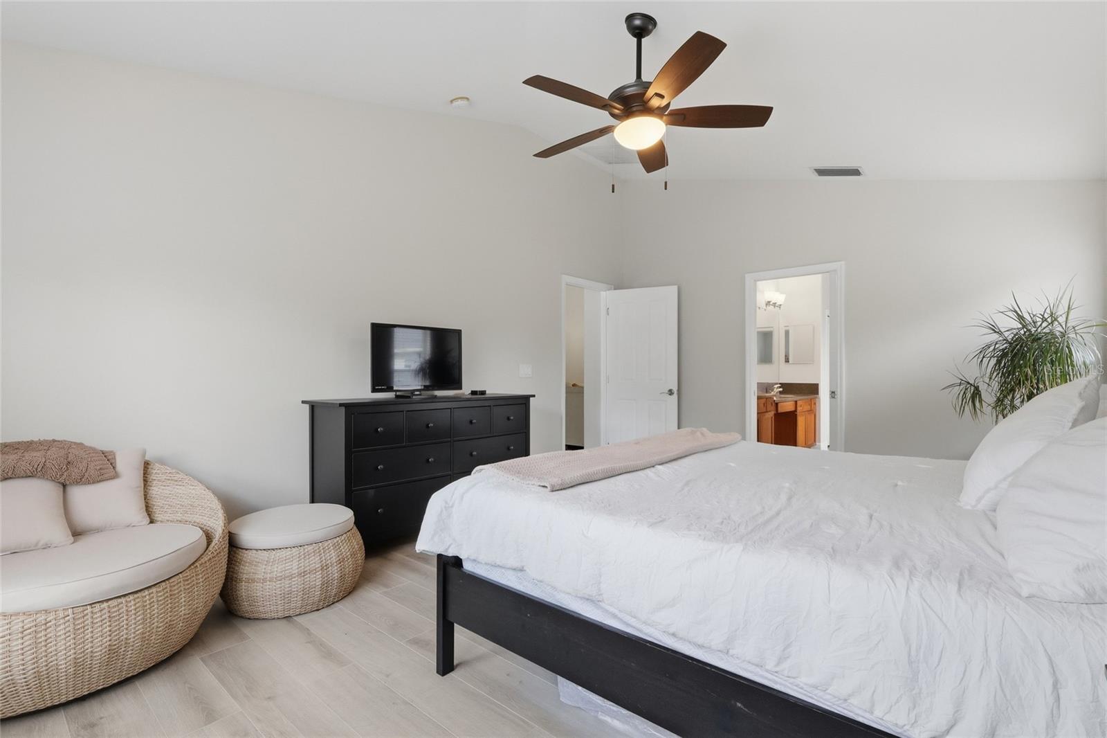 2453 ADDINGTON PL, WESLEY CHAPEL, FL, 33543