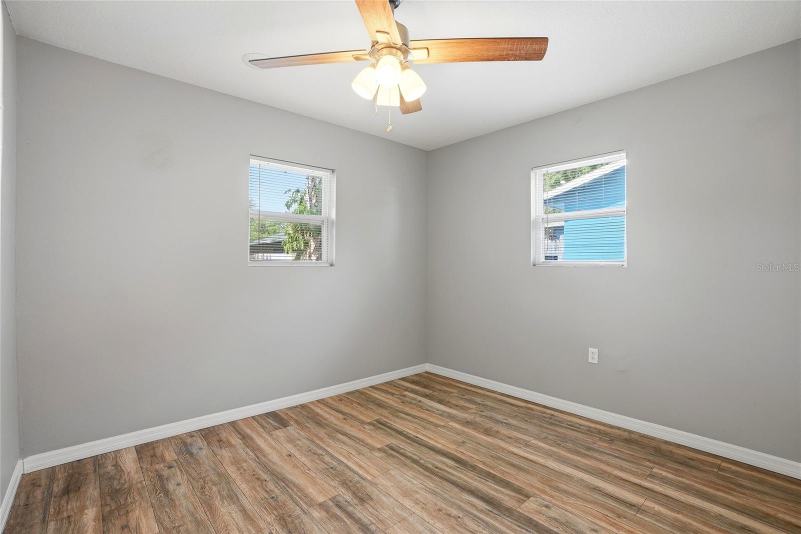 5127 4TH AVE S, ST PETERSBURG, FL, 33707