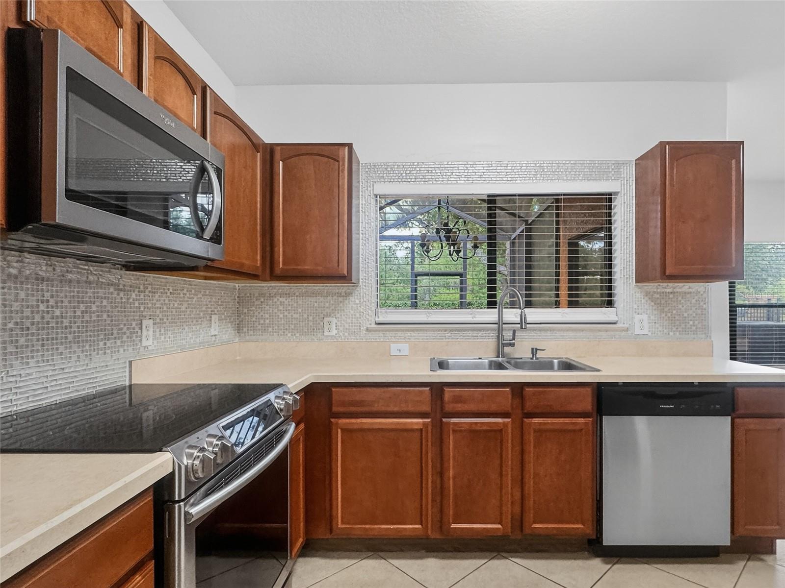 9599 BACCHUS TRL, ORLANDO, FL, 32829