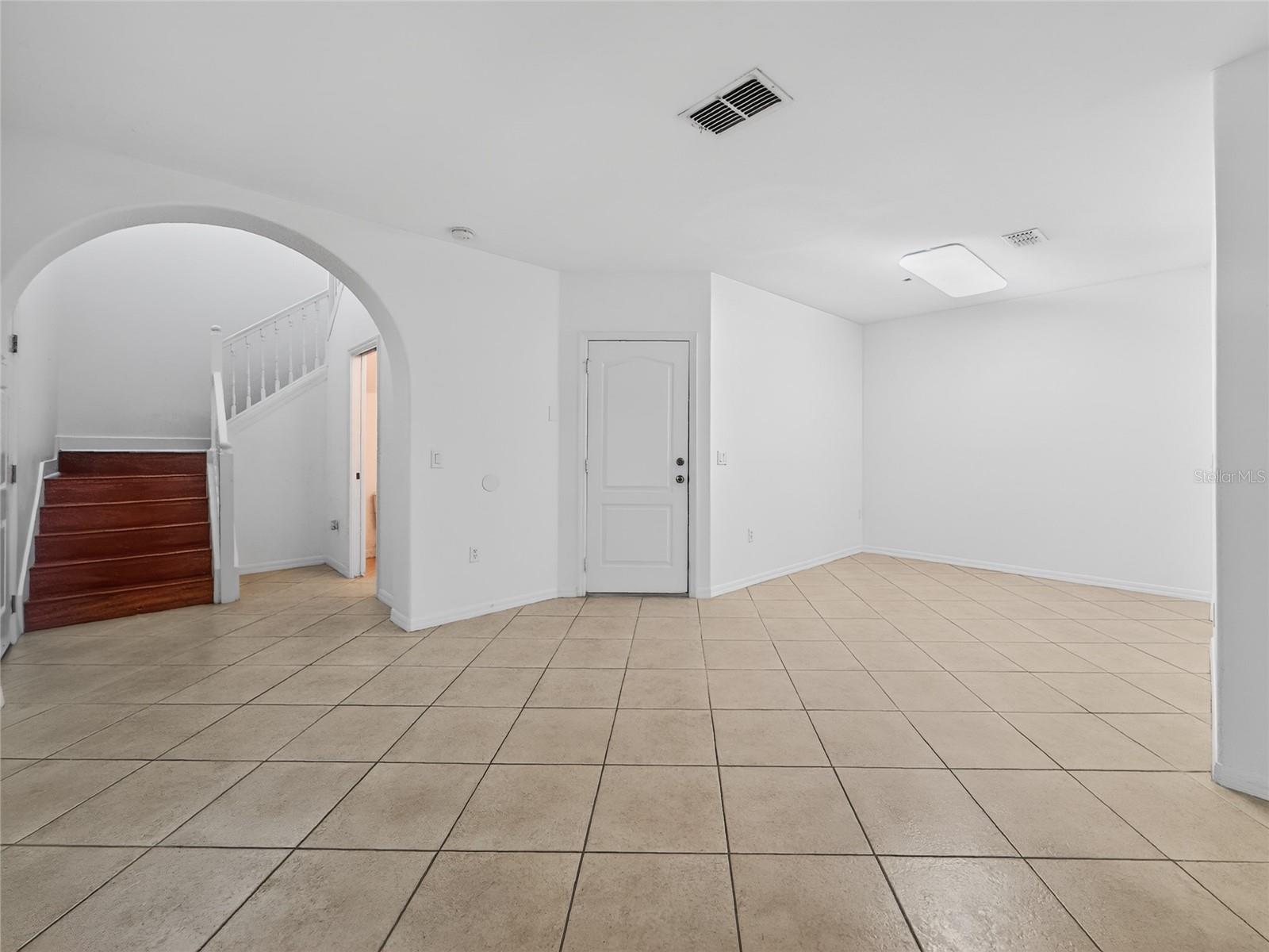9599 BACCHUS TRL, ORLANDO, FL, 32829