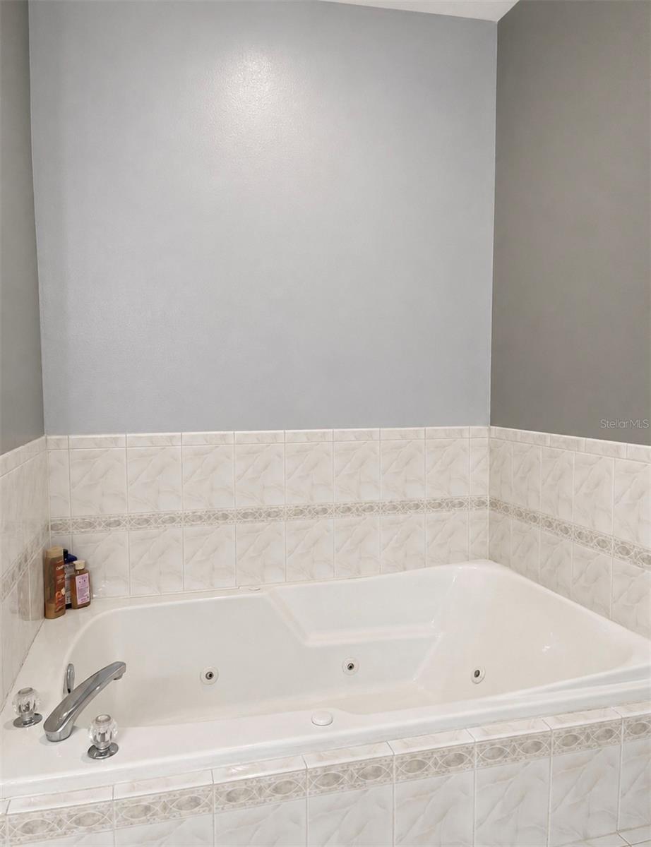 2409 DORADO AVE, HAINES CITY, FL, 33844