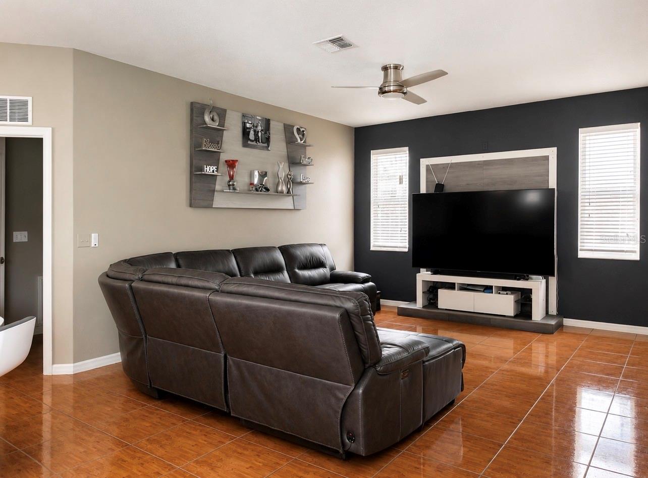 2409 DORADO AVE, HAINES CITY, FL, 33844