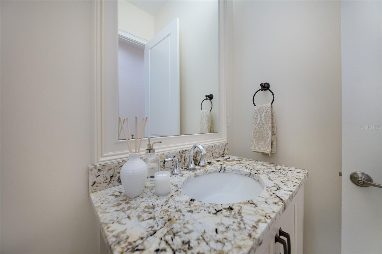 19433 NEWLANE PL, BRADENTON, FL, 34202
