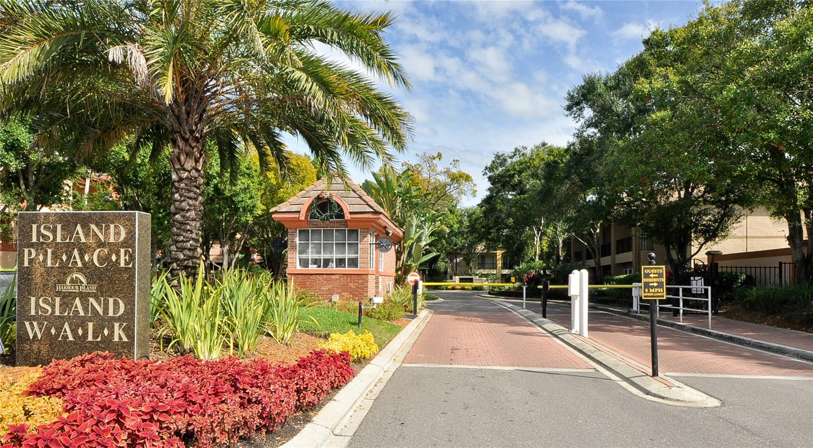 609 TROPICAL BREEZE WAY #609, TAMPA, FL, 33602