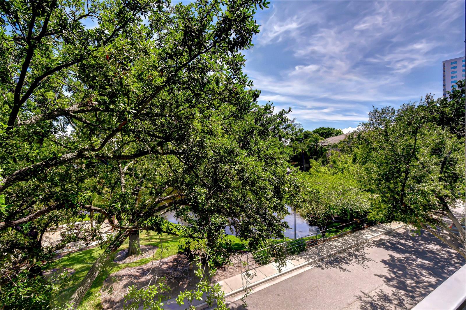 609 TROPICAL BREEZE WAY #609, TAMPA, FL, 33602