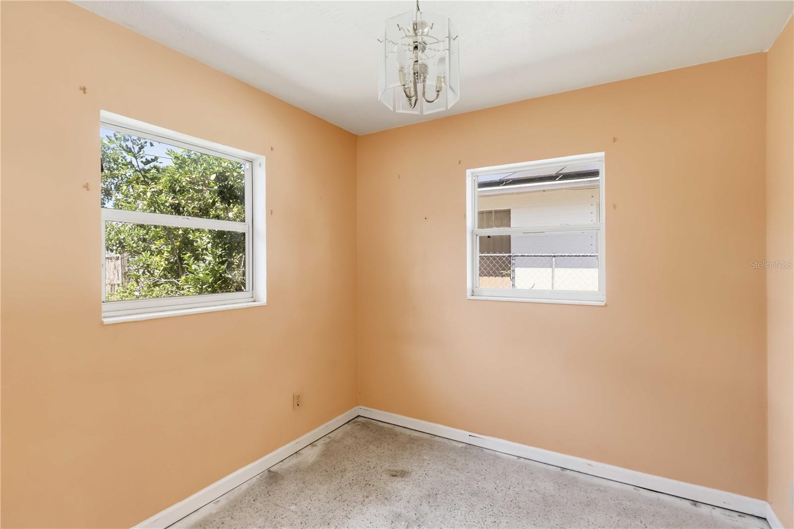 5013 OXFORD AVE N, ST PETERSBURG, FL, 33710