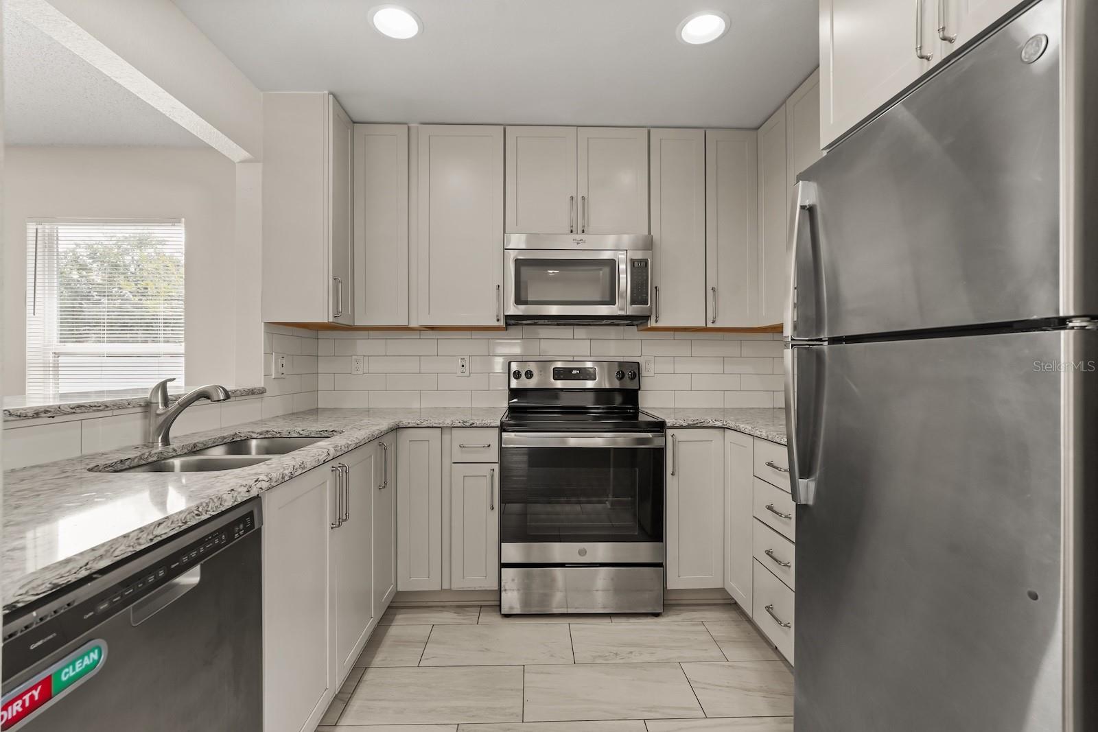 525 PARTRIDGE DR, KISSIMMEE, FL, 34759