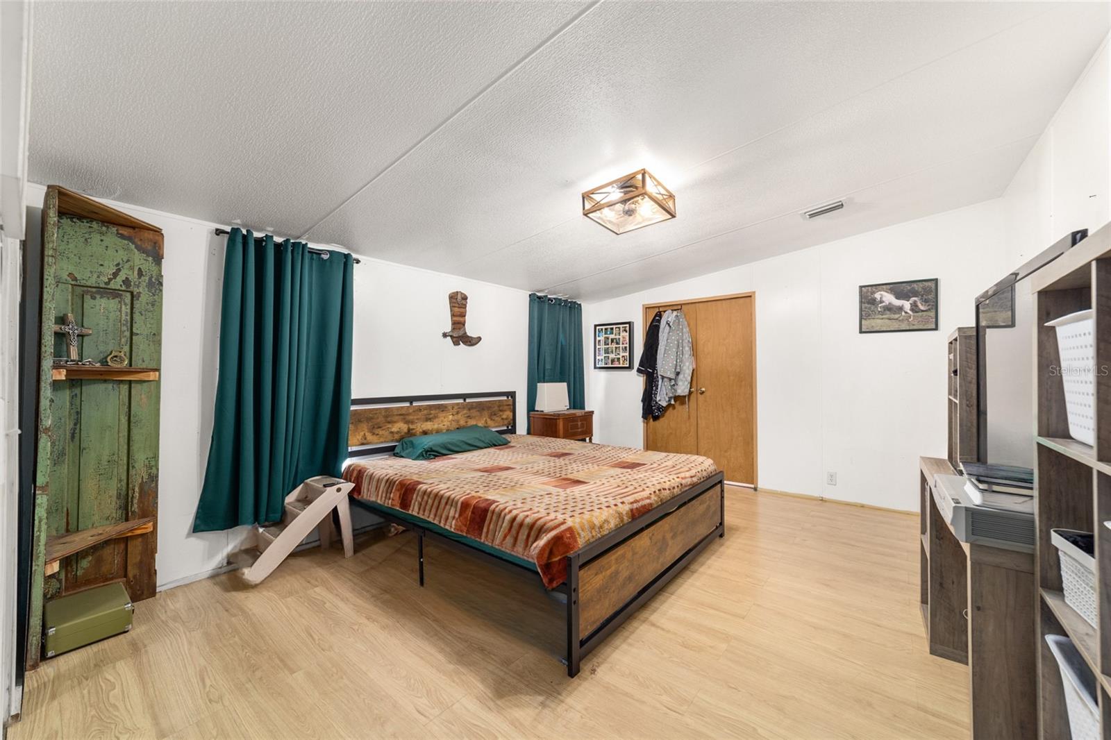 19551 SE 42ND PL, MORRISTON, FL, 32668