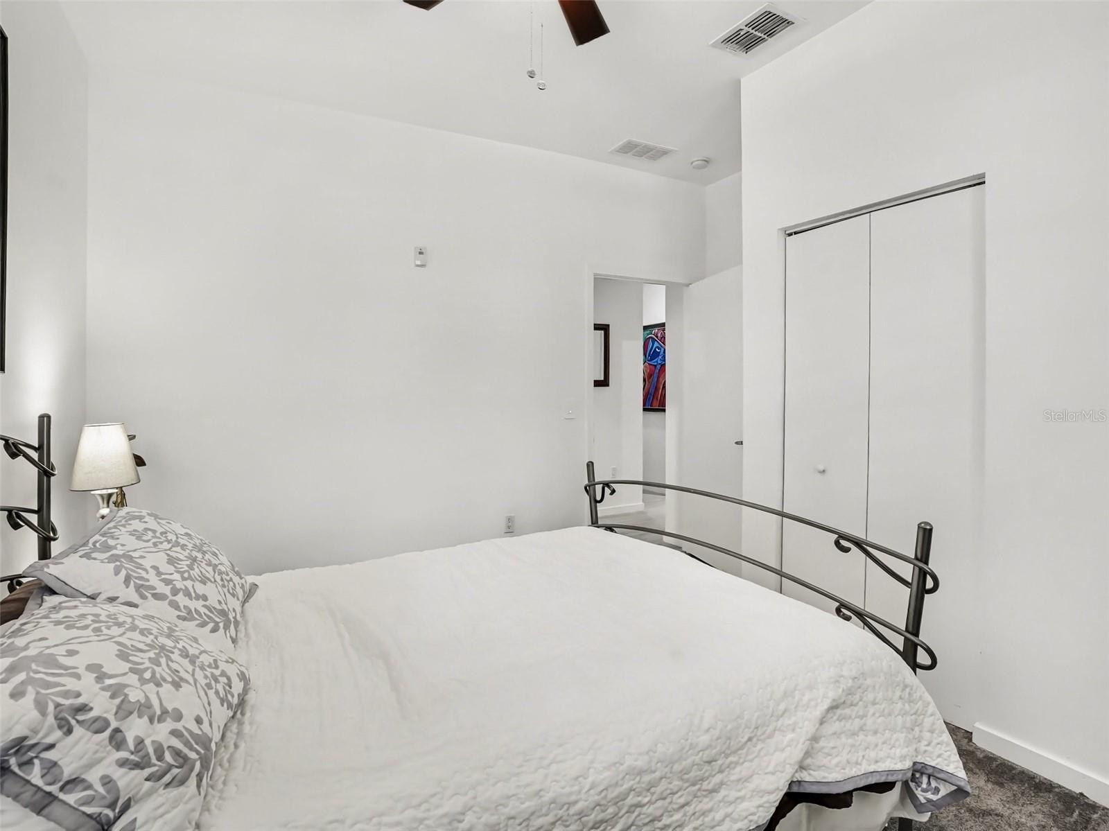 1 S EOLA DR #1, ORLANDO, FL, 32801
