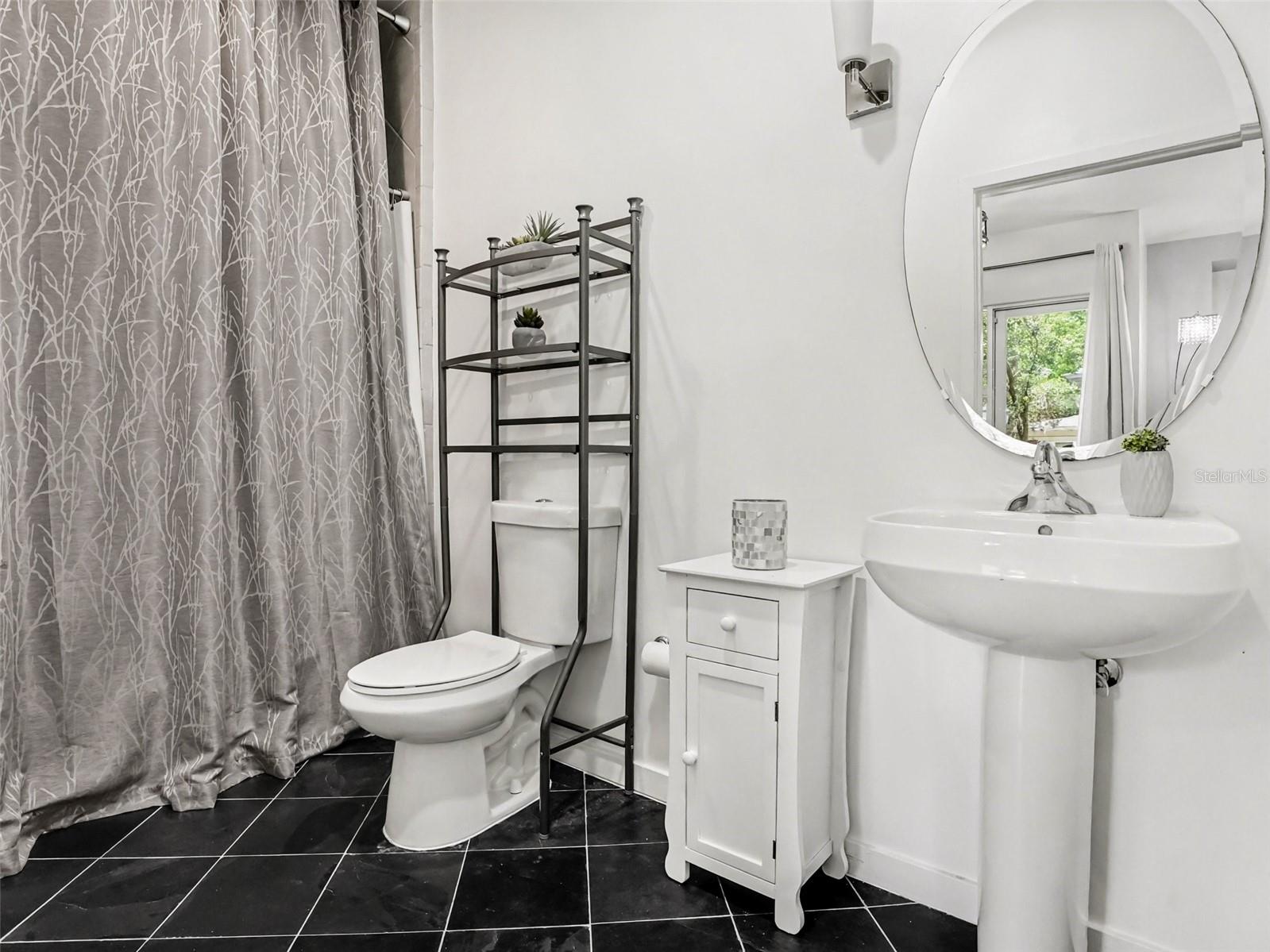 1 S EOLA DR #1, ORLANDO, FL, 32801