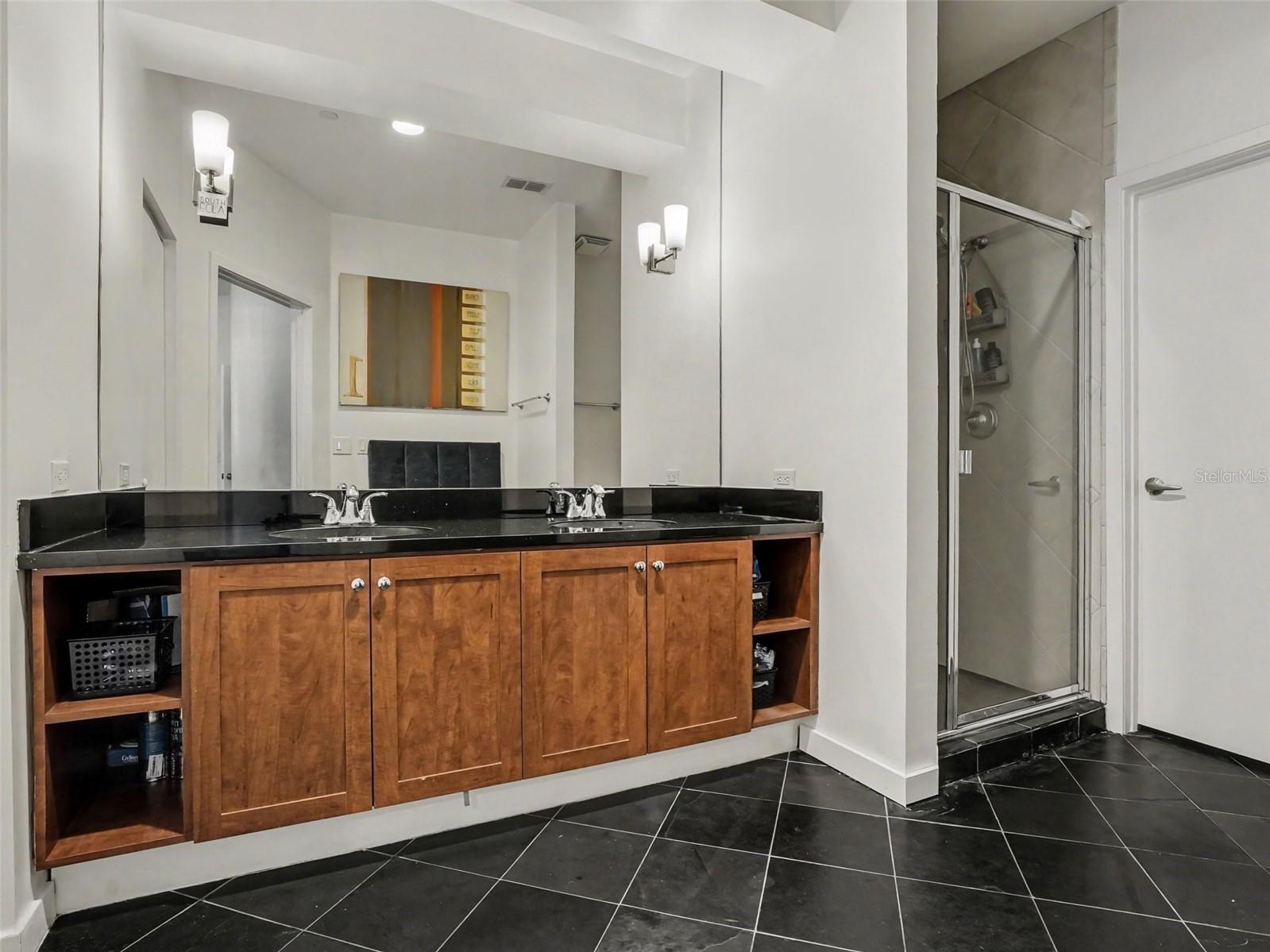 1 S EOLA DR #1, ORLANDO, FL, 32801
