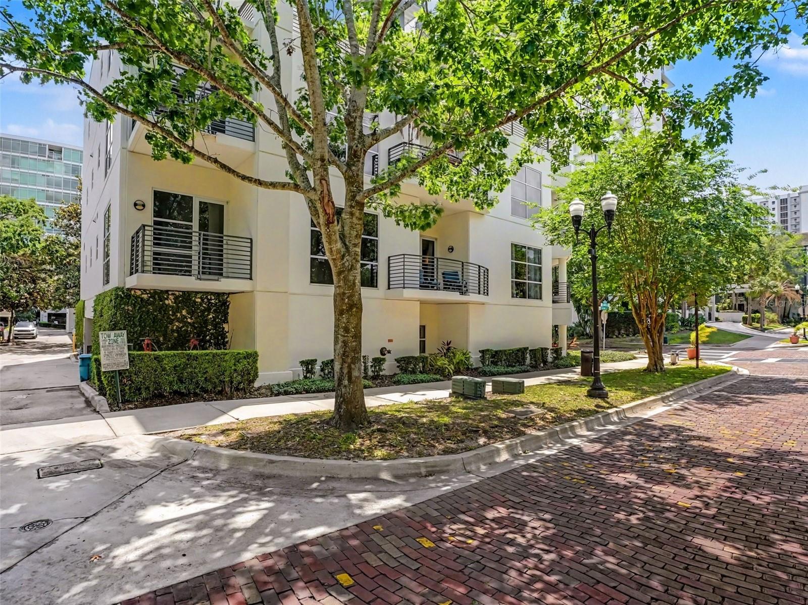 1 S EOLA DR #1, ORLANDO, FL, 32801