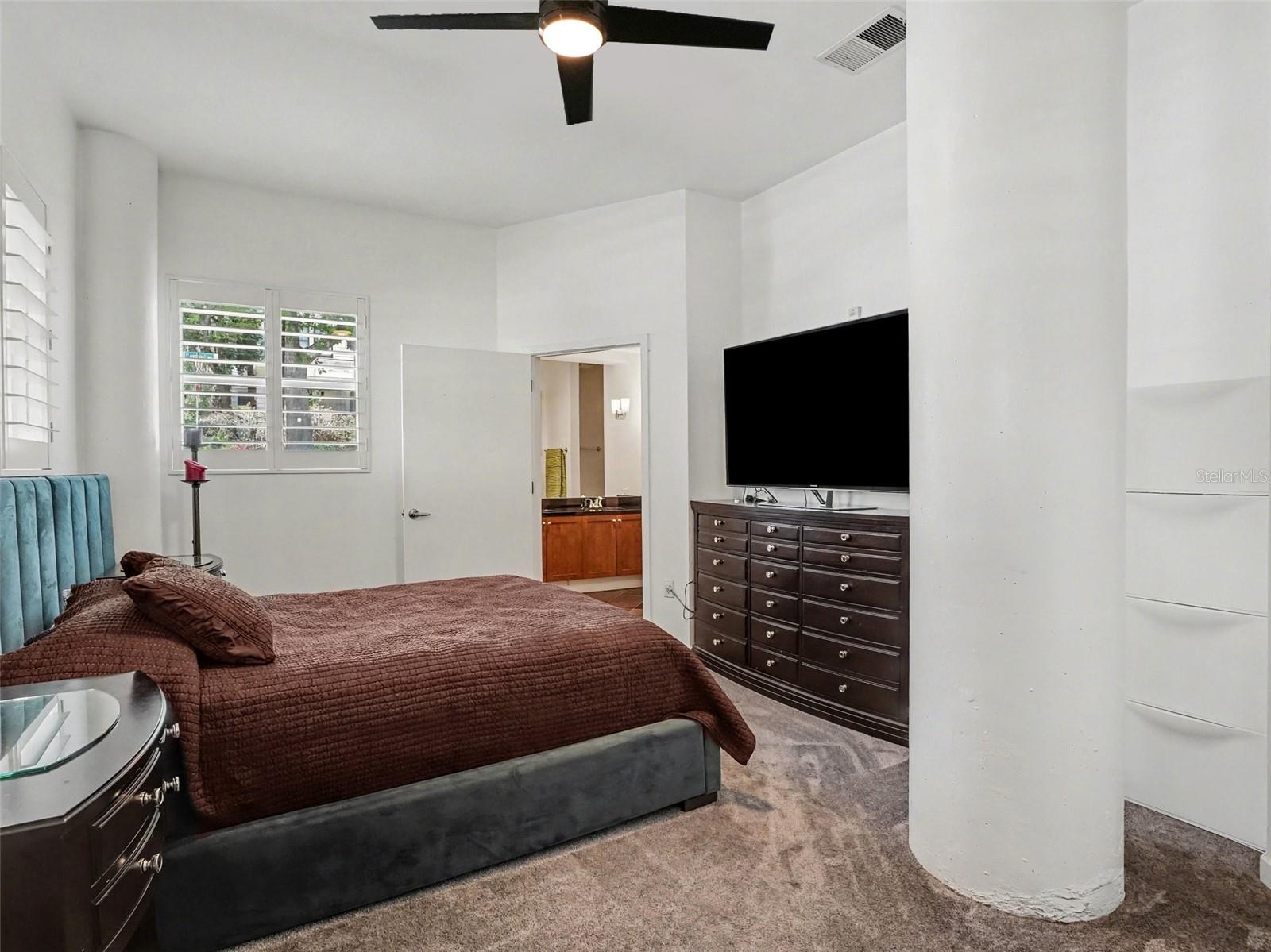 1 S EOLA DR #1, ORLANDO, FL, 32801