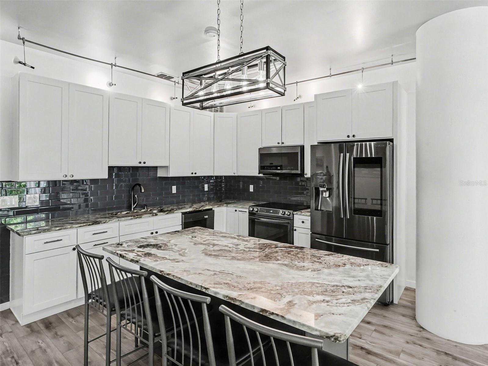 1 S EOLA DR #1, ORLANDO, FL, 32801