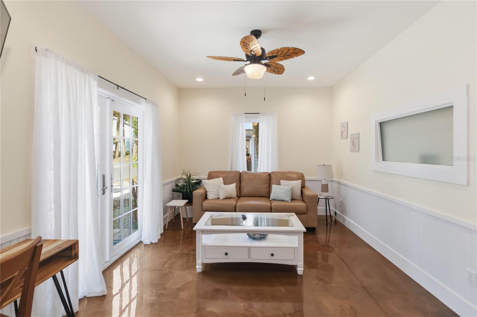 207 ESTHER ST, NEW SMYRNA BEACH, FL, 32169