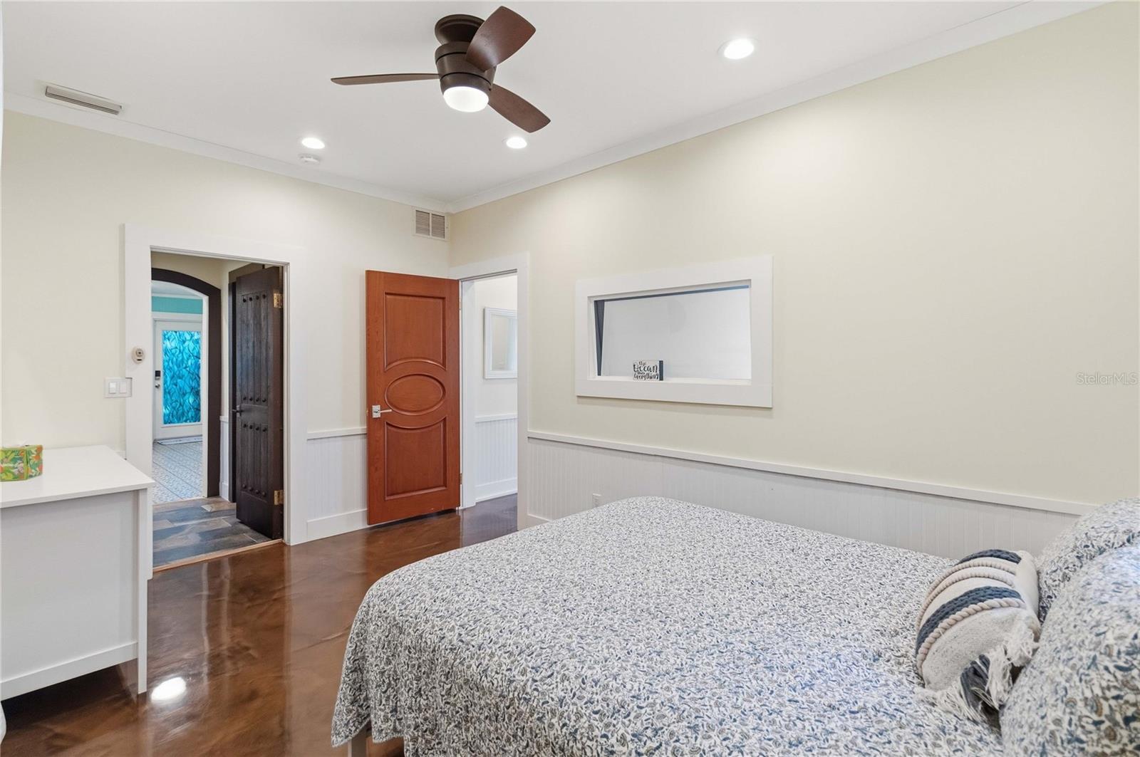 207 ESTHER ST, NEW SMYRNA BEACH, FL, 32169