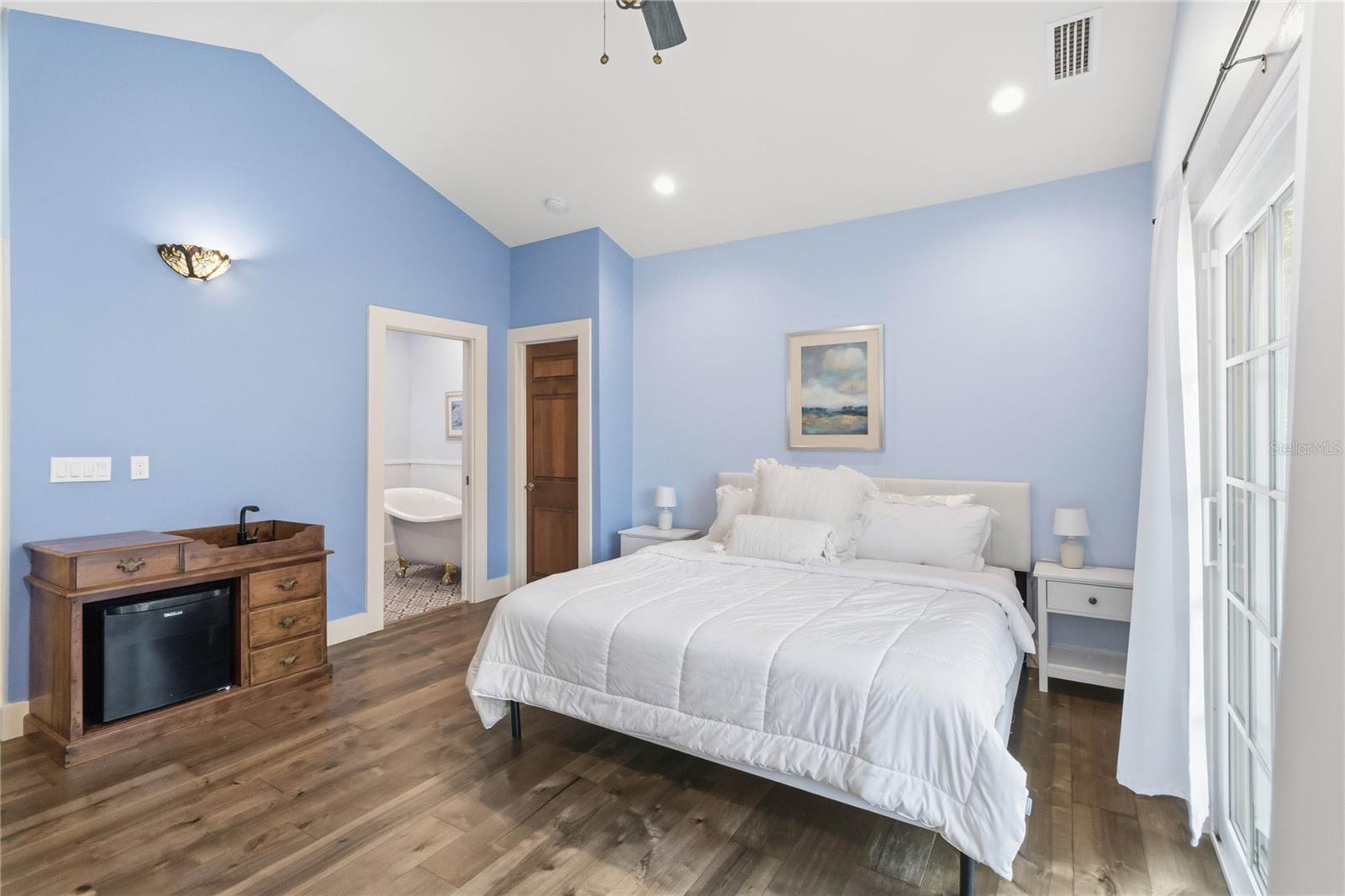 207 ESTHER ST, NEW SMYRNA BEACH, FL, 32169