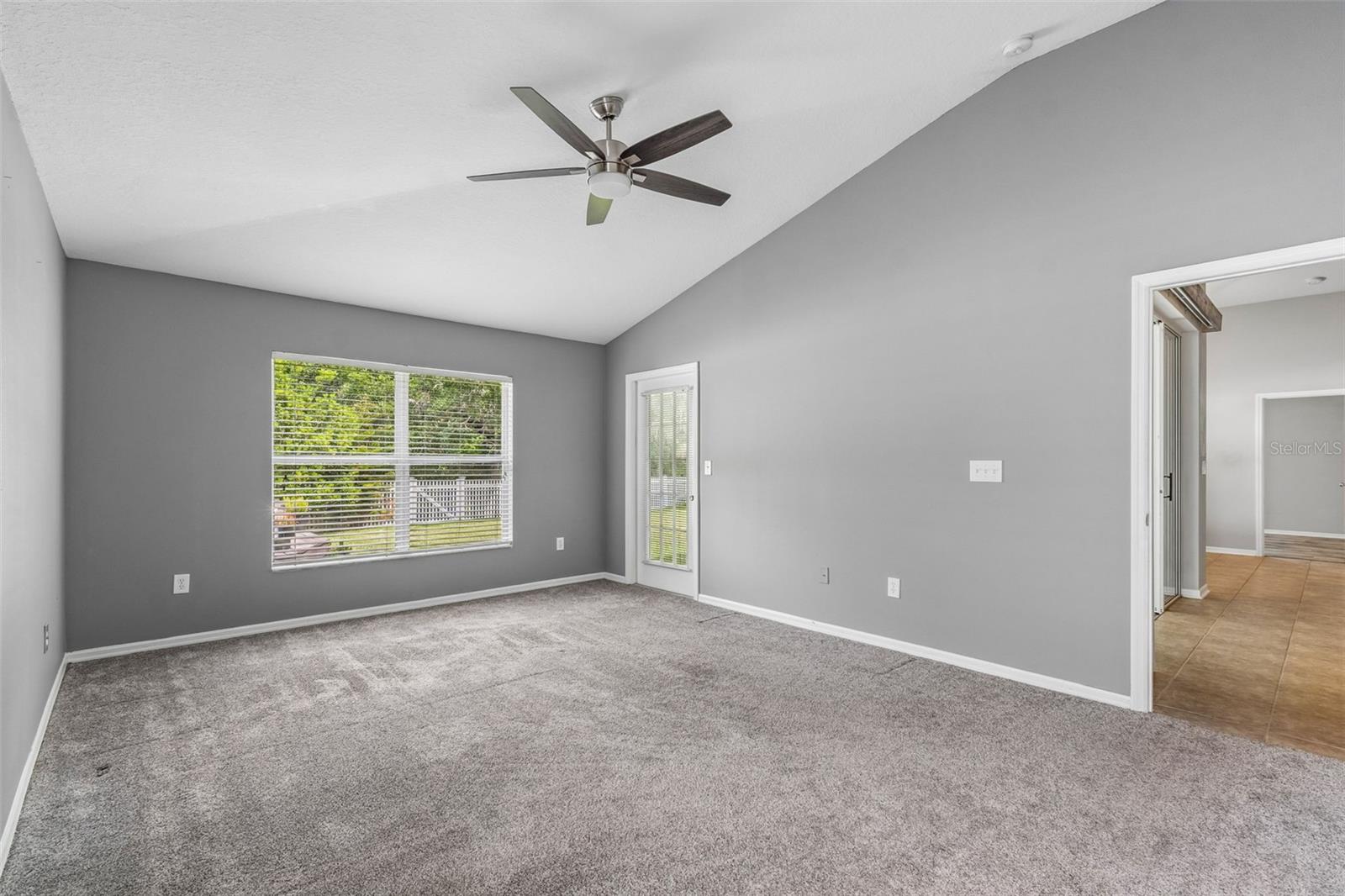 6736 PINE SPRINGS DR, WESLEY CHAPEL, FL, 33545