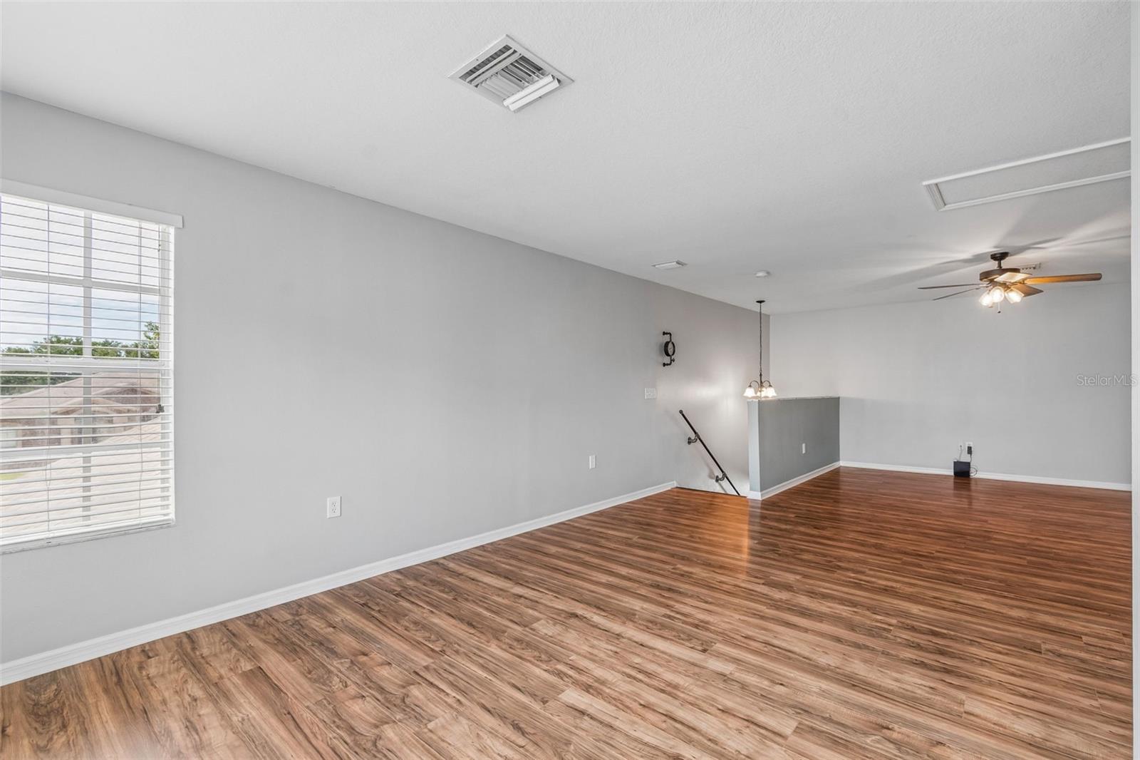 6736 PINE SPRINGS DR, WESLEY CHAPEL, FL, 33545
