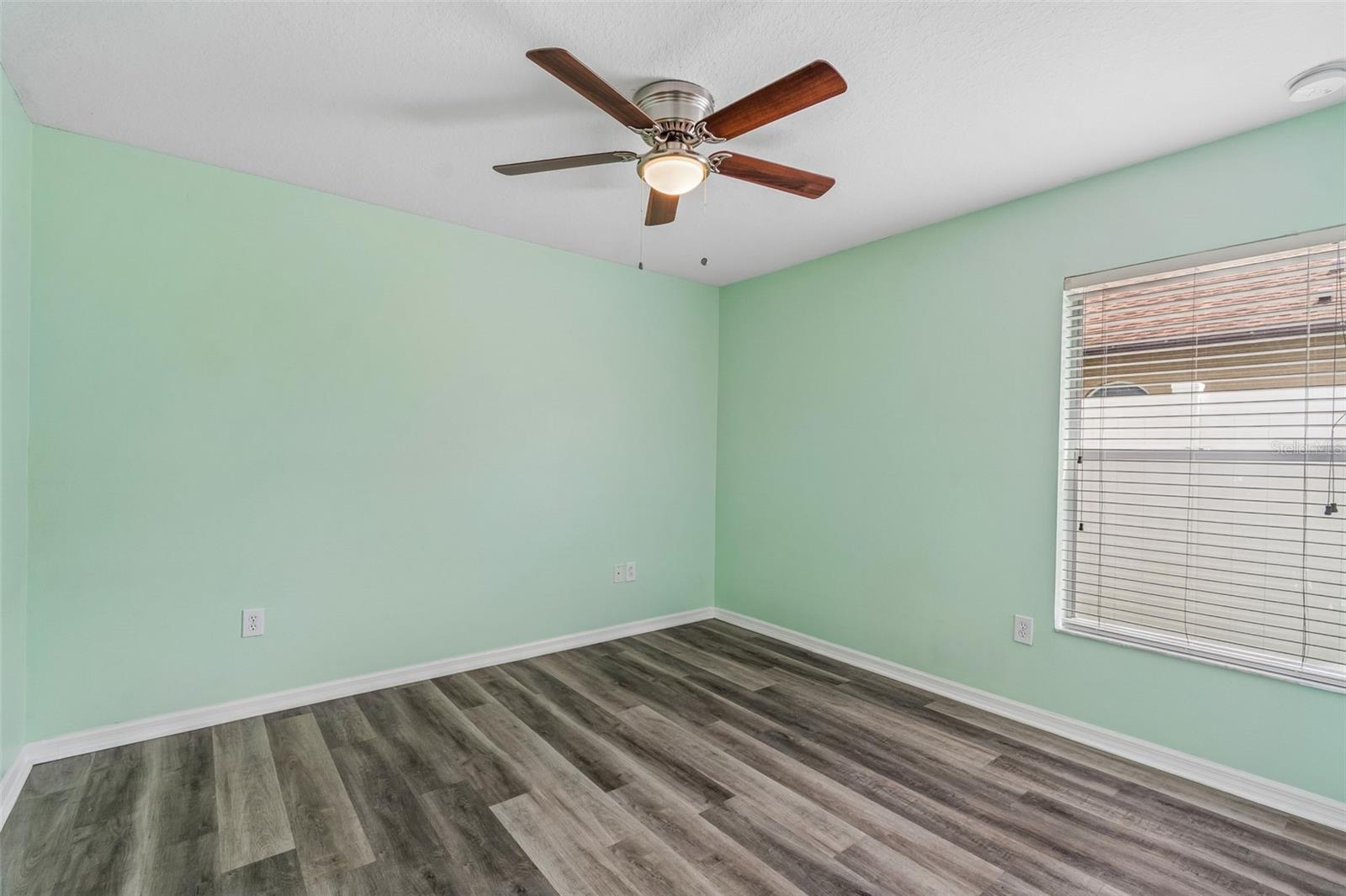 6736 PINE SPRINGS DR, WESLEY CHAPEL, FL, 33545