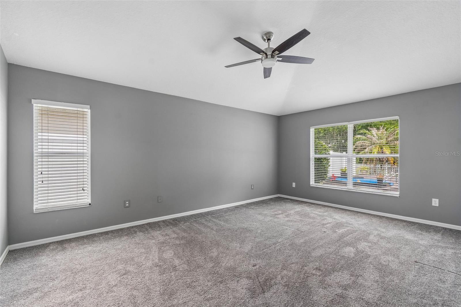 6736 PINE SPRINGS DR, WESLEY CHAPEL, FL, 33545